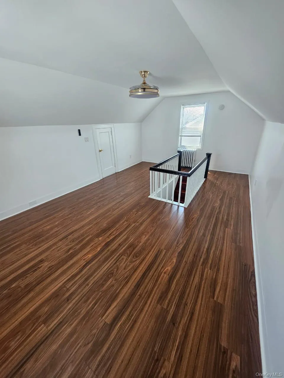192-23 116th Road, New York, NY, 3 Bedrooms Bedrooms, 5 Rooms Rooms,1 BathroomBathrooms,Residential Lease,For Rent,116th,0,990270 192-23 116th Road, New York, NY, 3 Bedrooms Bedrooms, 5 Rooms Rooms,1 BathroomBathrooms,Residential Lease,For Rent,116th,0,990270
