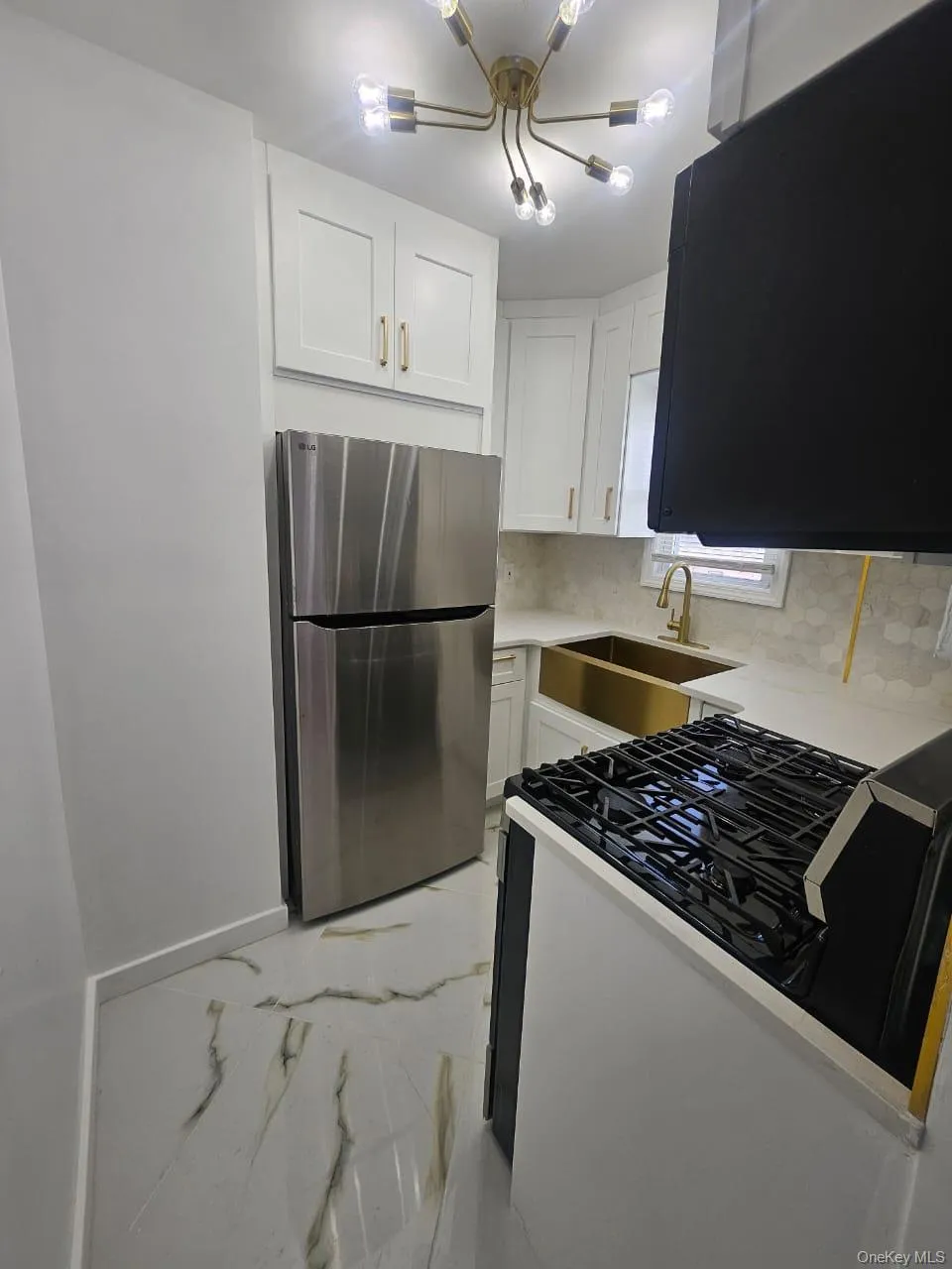 192-23 116th Road, New York, NY, 3 Bedrooms Bedrooms, 5 Rooms Rooms,1 BathroomBathrooms,Residential Lease,For Rent,116th,0,990270 192-23 116th Road, New York, NY, 3 Bedrooms Bedrooms, 5 Rooms Rooms,1 BathroomBathrooms,Residential Lease,For Rent,116th,0,990270