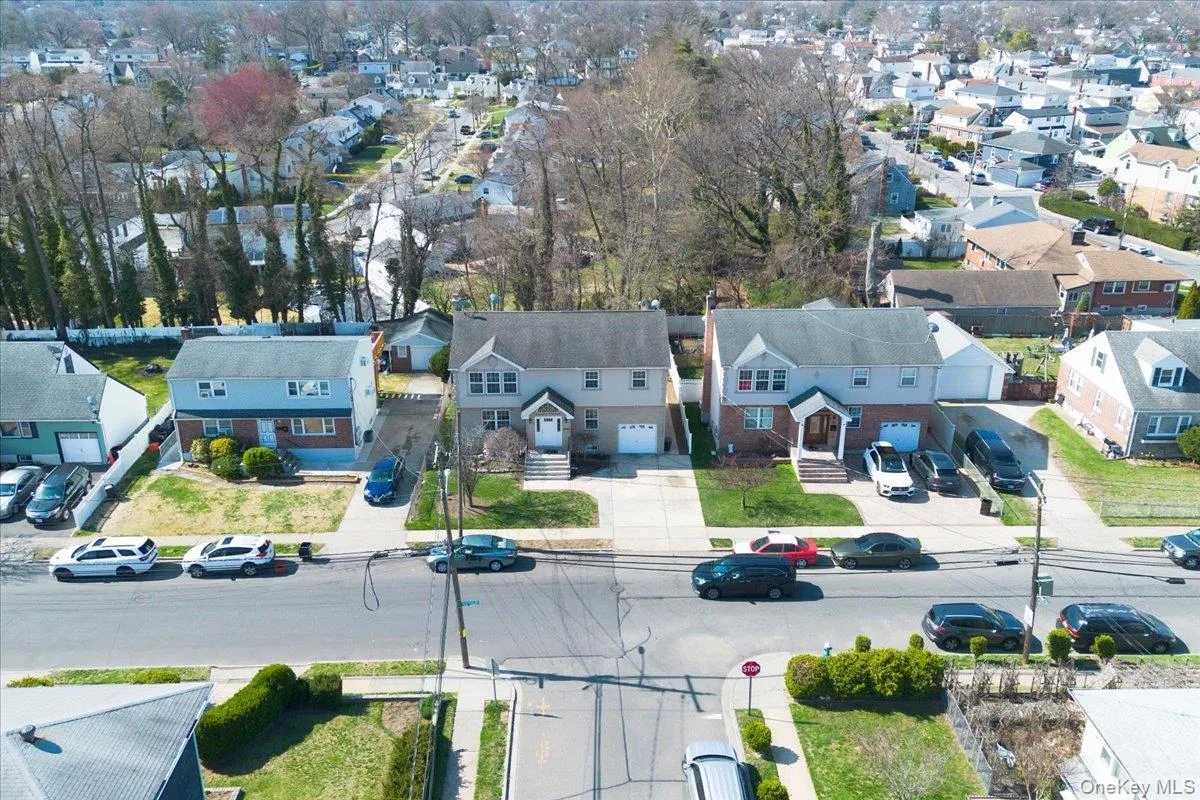 1259 New York Avenue, Hempstead, NY, 5 Bedrooms Bedrooms, 12 Rooms Rooms,3 BathroomsBathrooms,Residential Sale,For Rent,New York,0,990273 1259 New York Avenue, Hempstead, NY, 5 Bedrooms Bedrooms, 12 Rooms Rooms,3 BathroomsBathrooms,Residential Sale,For Rent,New York,0,990273