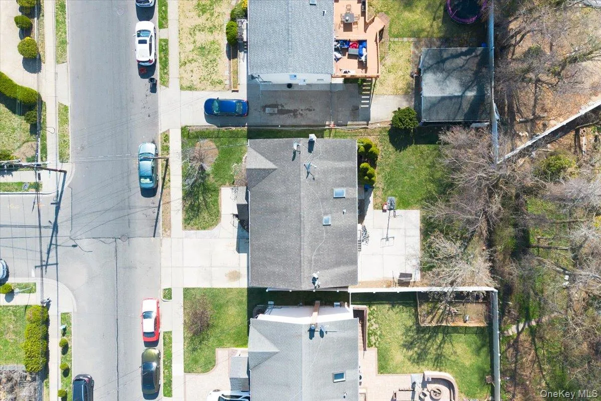1259 New York Avenue, Hempstead, NY, 5 Bedrooms Bedrooms, 12 Rooms Rooms,3 BathroomsBathrooms,Residential Sale,For Rent,New York,0,990273 1259 New York Avenue, Hempstead, NY, 5 Bedrooms Bedrooms, 12 Rooms Rooms,3 BathroomsBathrooms,Residential Sale,For Rent,New York,0,990273