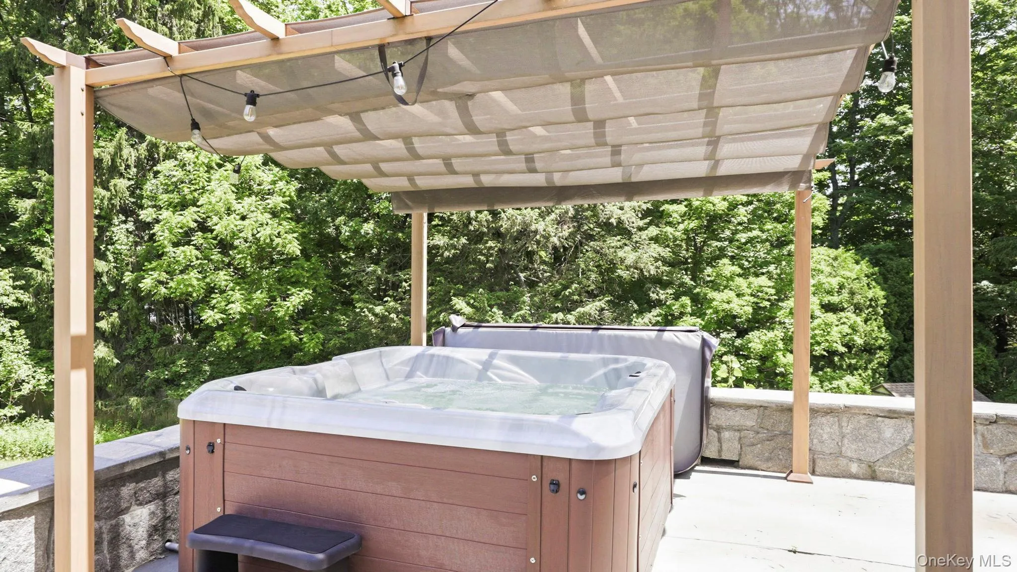 Hot Tub Hot Tub