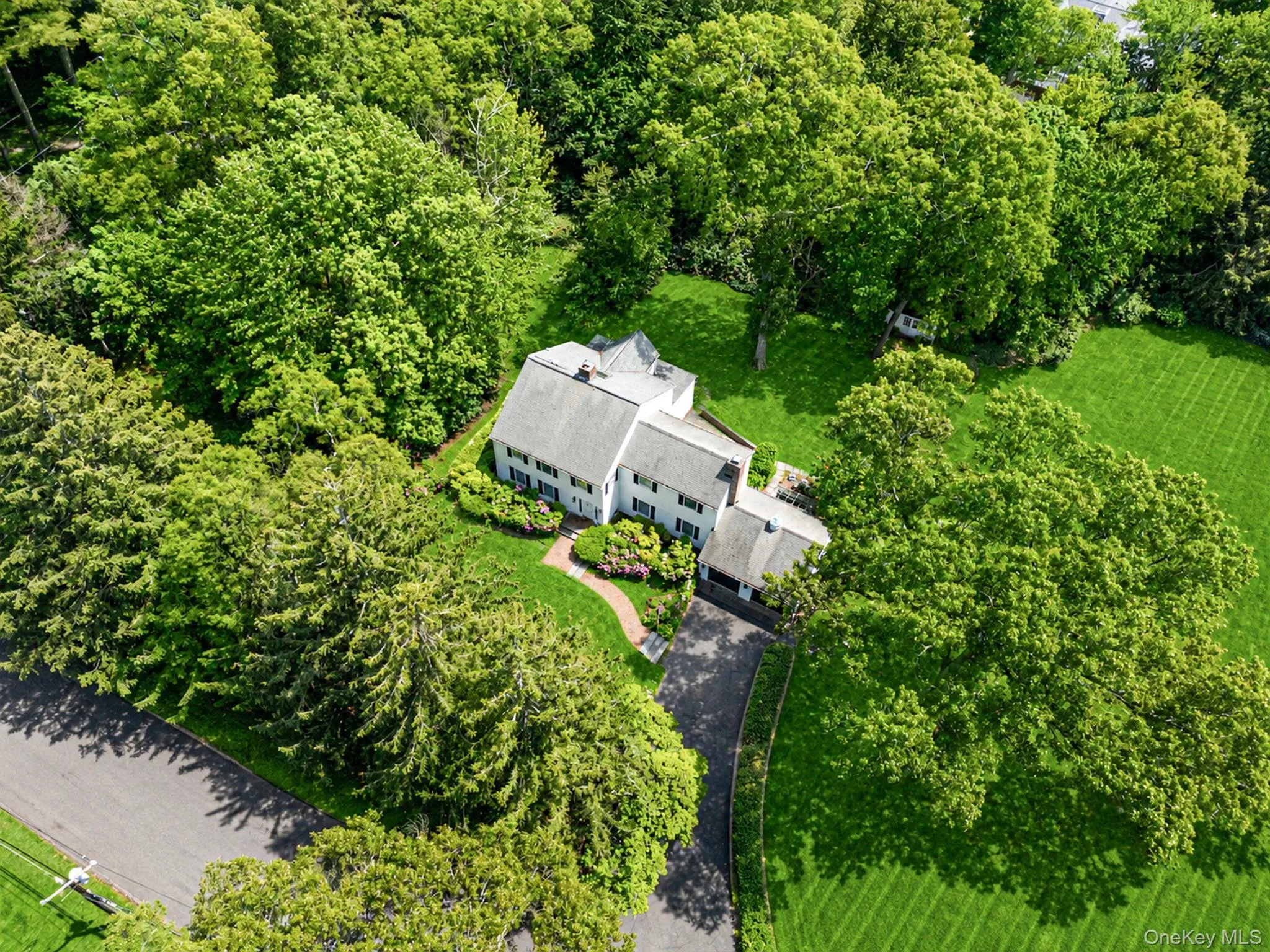 2068 Lansing Place, Oyster Bay, NY, 4 Bedrooms Bedrooms, 9 Rooms Rooms,2 BathroomsBathrooms,Residential,For Rent,Lansing,0,990283 2068 Lansing Place, Oyster Bay, NY, 4 Bedrooms Bedrooms, 9 Rooms Rooms,2 BathroomsBathrooms,Residential,For Rent,Lansing,0,990283