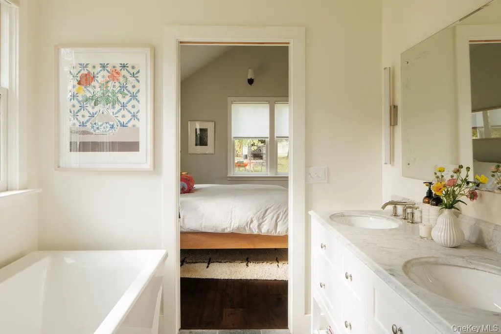 71 Starbarrack Road, Red Hook, NY, 4 Bedrooms Bedrooms, 12 Rooms Rooms,3 BathroomsBathrooms,Residential,For Rent,Starbarrack,0,990285 71 Starbarrack Road, Red Hook, NY, 4 Bedrooms Bedrooms, 12 Rooms Rooms,3 BathroomsBathrooms,Residential,For Rent,Starbarrack,0,990285