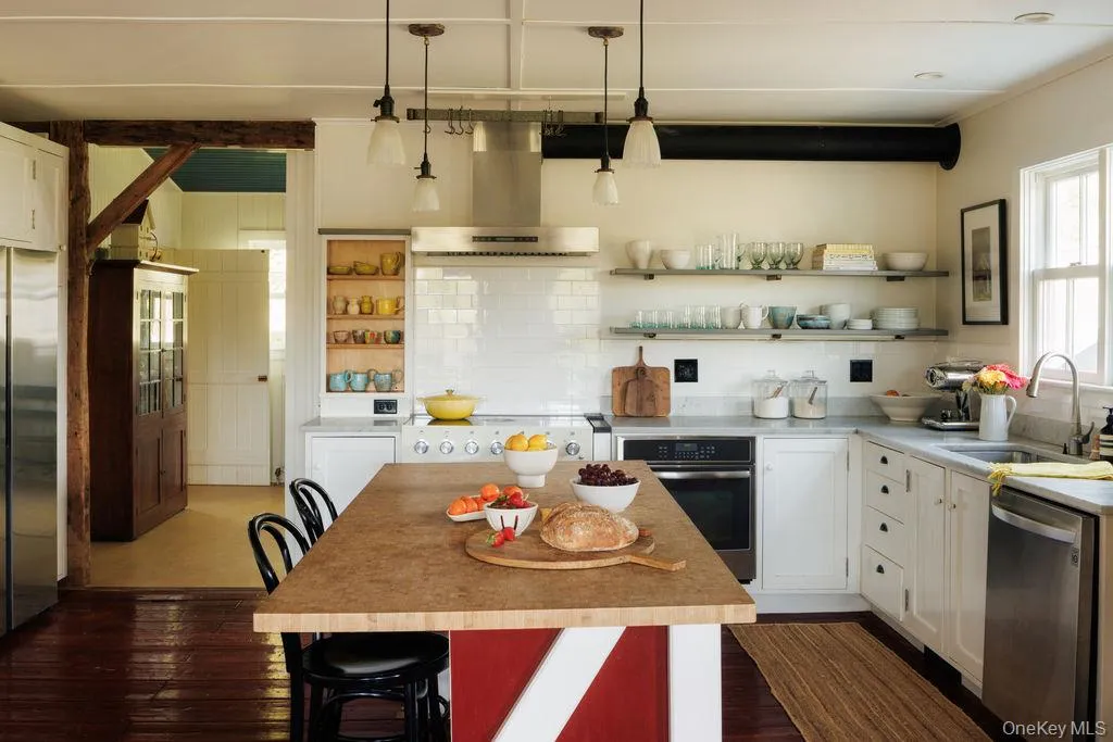 71 Starbarrack Road, Red Hook, NY, 4 Bedrooms Bedrooms, 12 Rooms Rooms,3 BathroomsBathrooms,Residential,For Rent,Starbarrack,0,990285 71 Starbarrack Road, Red Hook, NY, 4 Bedrooms Bedrooms, 12 Rooms Rooms,3 BathroomsBathrooms,Residential,For Rent,Starbarrack,0,990285