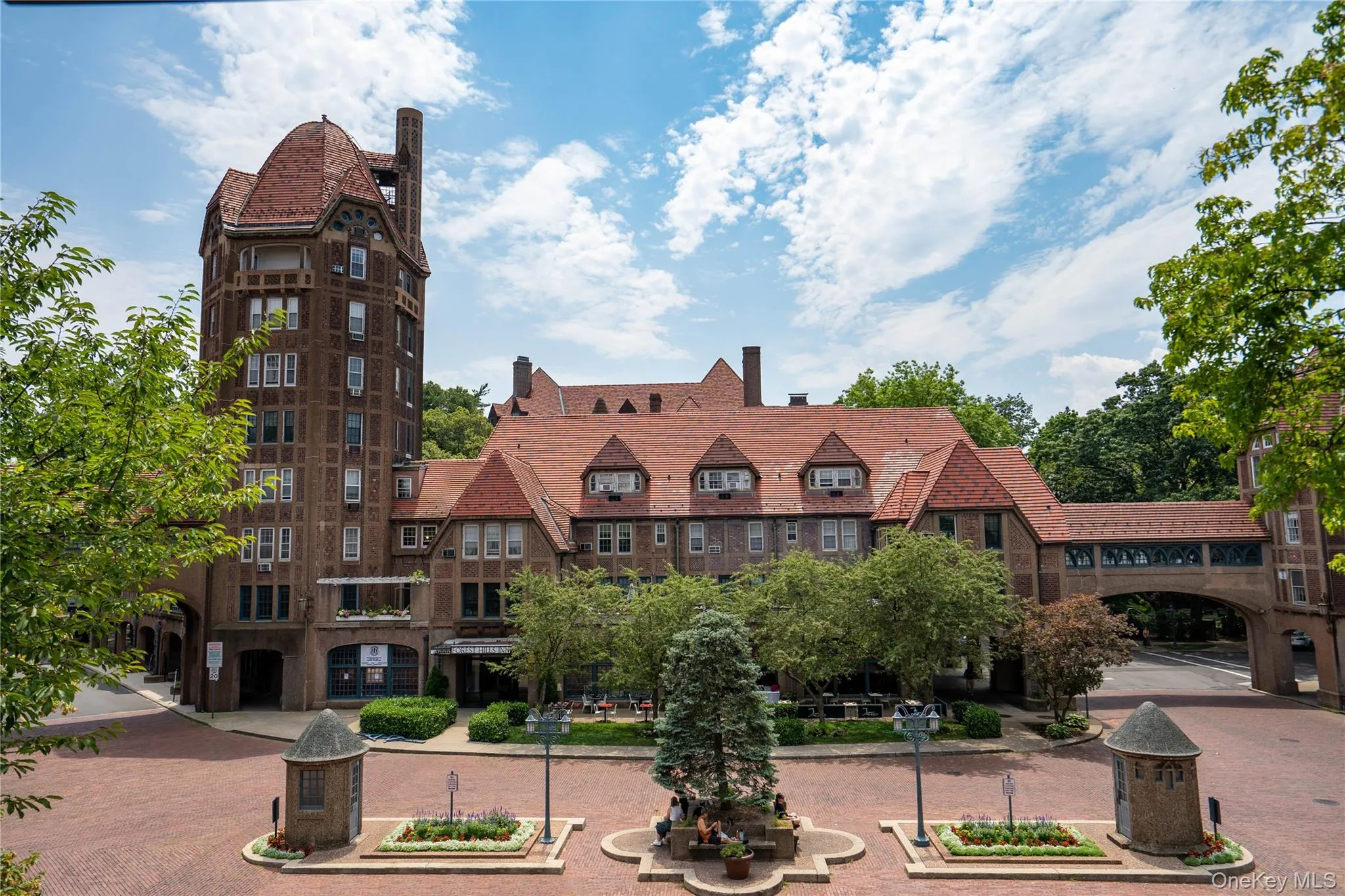 7320 Austin Street, New York, NY, 1 Bedroom Bedrooms, 3 Rooms Rooms,1 BathroomBathrooms,Residential Lease,For Rent,Austin,0,990290 7320 Austin Street, New York, NY, 1 Bedroom Bedrooms, 3 Rooms Rooms,1 BathroomBathrooms,Residential Lease,For Rent,Austin,0,990290