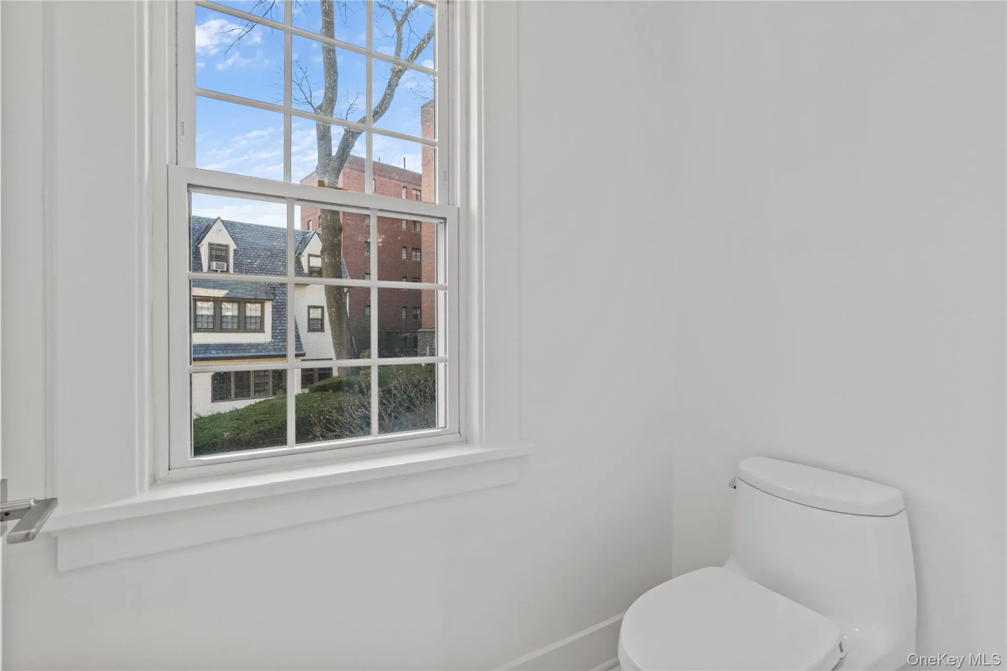 26 Latimer, Eastchester, NY, 5 Bedrooms Bedrooms, 8 Rooms Rooms,4 BathroomsBathrooms,Residential Lease,For Rent,Latimer,0,990305 26 Latimer, Eastchester, NY, 5 Bedrooms Bedrooms, 8 Rooms Rooms,4 BathroomsBathrooms,Residential Lease,For Rent,Latimer,0,990305