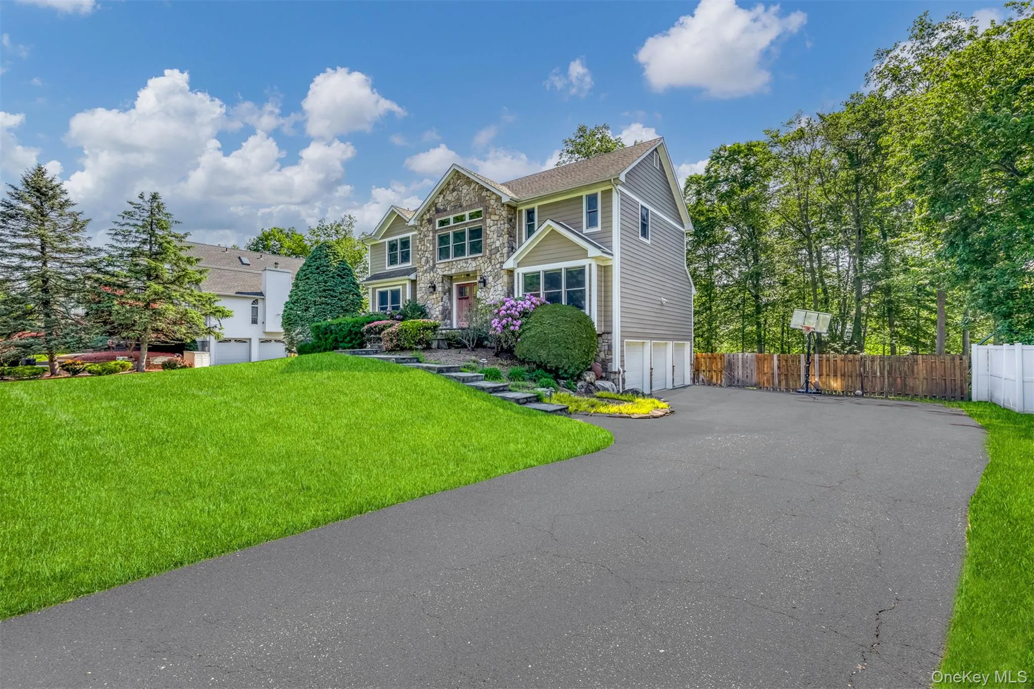 49 Cranford Drive, Clarkstown, NY, 4 Bedrooms Bedrooms, 13 Rooms Rooms,3 BathroomsBathrooms,Residential,For Rent,Cranford,0,990309 49 Cranford Drive, Clarkstown, NY, 4 Bedrooms Bedrooms, 13 Rooms Rooms,3 BathroomsBathrooms,Residential,For Rent,Cranford,0,990309