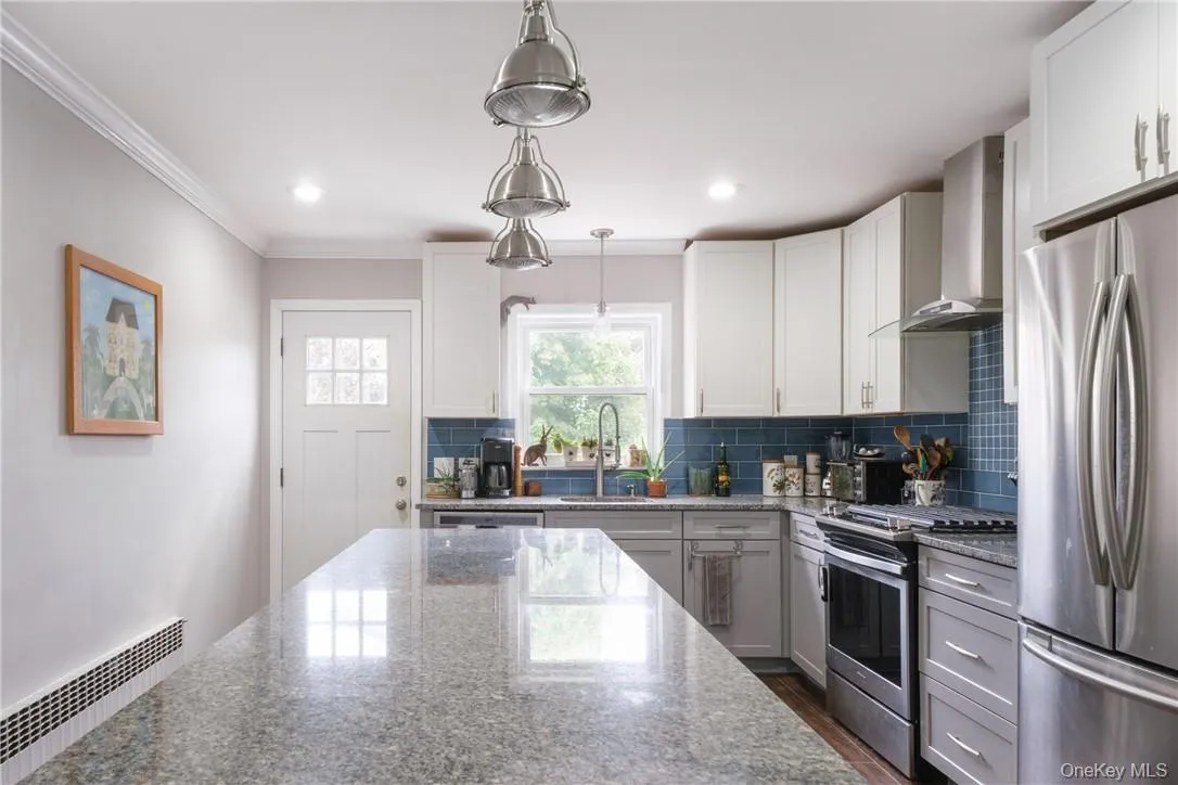 190 Washington Street, Mamaroneck, NY, 3 Bedrooms Bedrooms, 6 Rooms Rooms,2 BathroomsBathrooms,Residential Lease,For Rent,Washington,0,990314 190 Washington Street, Mamaroneck, NY, 3 Bedrooms Bedrooms, 6 Rooms Rooms,2 BathroomsBathrooms,Residential Lease,For Rent,Washington,0,990314