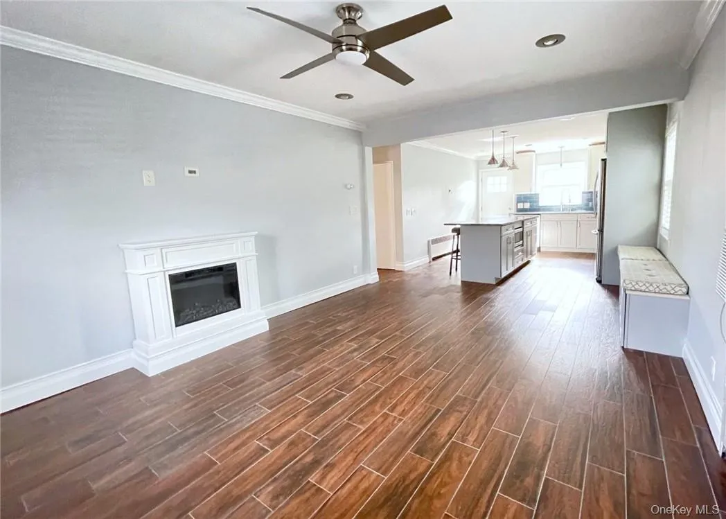 190 Washington Street, Mamaroneck, NY, 3 Bedrooms Bedrooms, 6 Rooms Rooms,2 BathroomsBathrooms,Residential Lease,For Rent,Washington,0,990314 190 Washington Street, Mamaroneck, NY, 3 Bedrooms Bedrooms, 6 Rooms Rooms,2 BathroomsBathrooms,Residential Lease,For Rent,Washington,0,990314