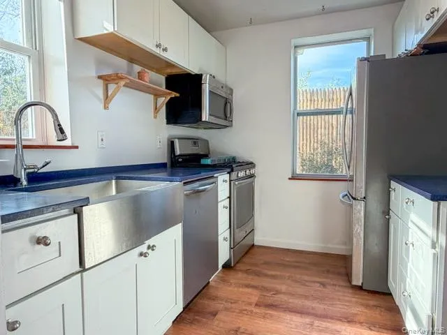 25 Church Street, Beacon, NY, 3 Bedrooms Bedrooms, 6 Rooms Rooms,1 BathroomBathrooms,Residential Lease,For Rent,Church,0,990322 25 Church Street, Beacon, NY, 3 Bedrooms Bedrooms, 6 Rooms Rooms,1 BathroomBathrooms,Residential Lease,For Rent,Church,0,990322