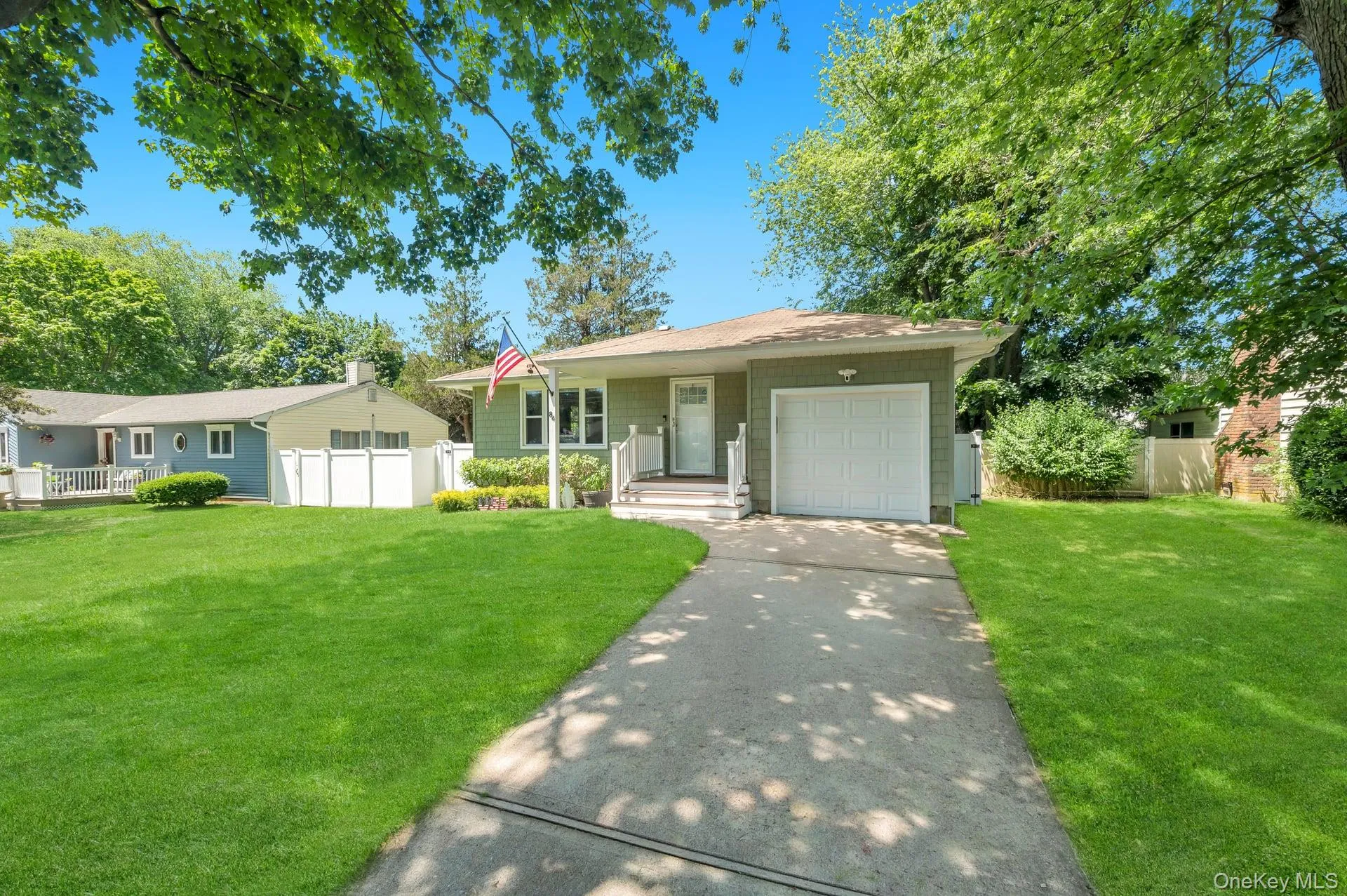 84 Oneida Avenue, Brookhaven, NY, 3 Bedrooms Bedrooms, 6 Rooms Rooms,2 BathroomsBathrooms,Residential,For Rent,Oneida,0,990332 84 Oneida Avenue, Brookhaven, NY, 3 Bedrooms Bedrooms, 6 Rooms Rooms,2 BathroomsBathrooms,Residential,For Rent,Oneida,0,990332