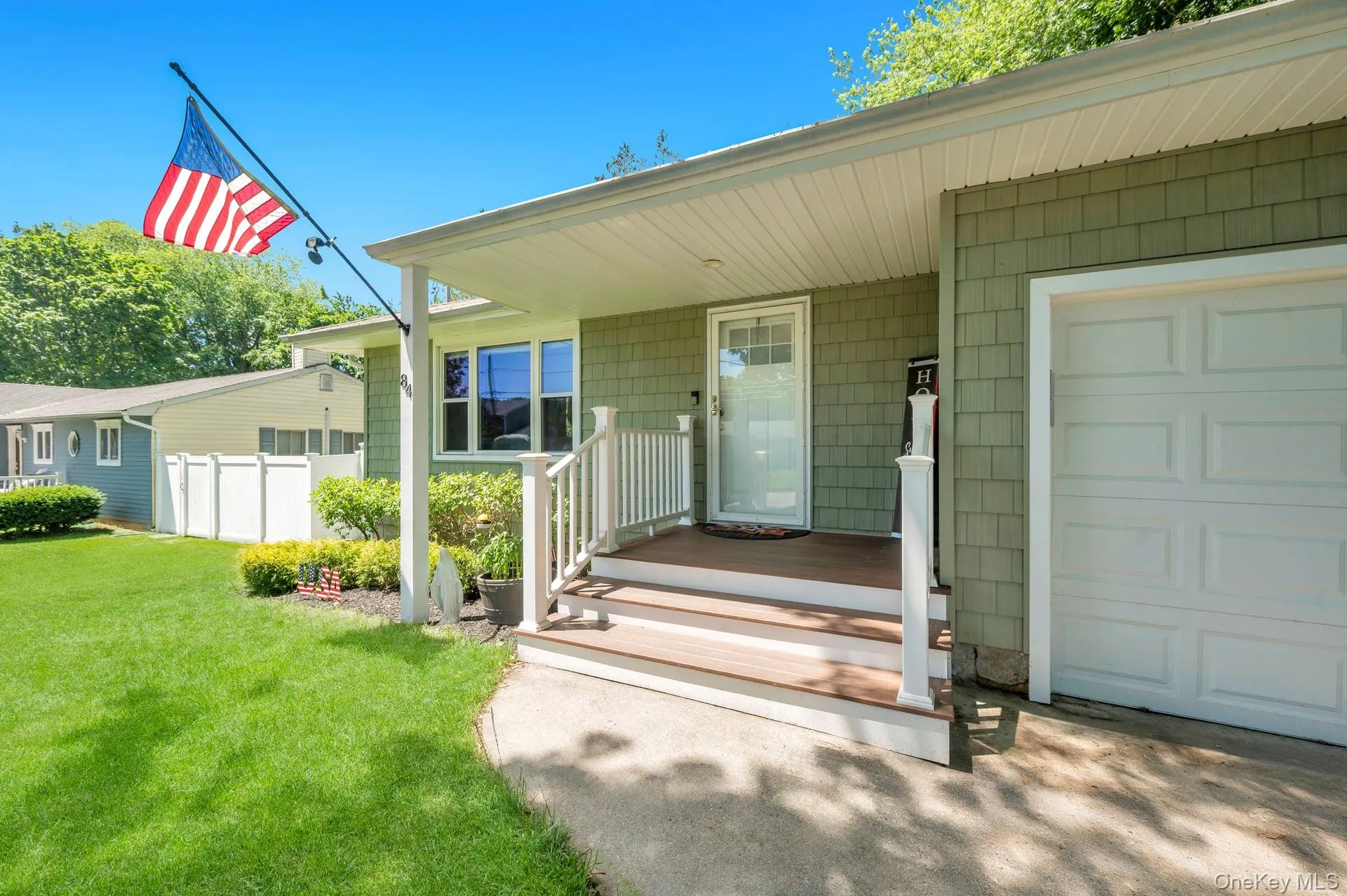 84 Oneida Avenue, Brookhaven, NY, 3 Bedrooms Bedrooms, 6 Rooms Rooms,2 BathroomsBathrooms,Residential,For Rent,Oneida,0,990332 84 Oneida Avenue, Brookhaven, NY, 3 Bedrooms Bedrooms, 6 Rooms Rooms,2 BathroomsBathrooms,Residential,For Rent,Oneida,0,990332