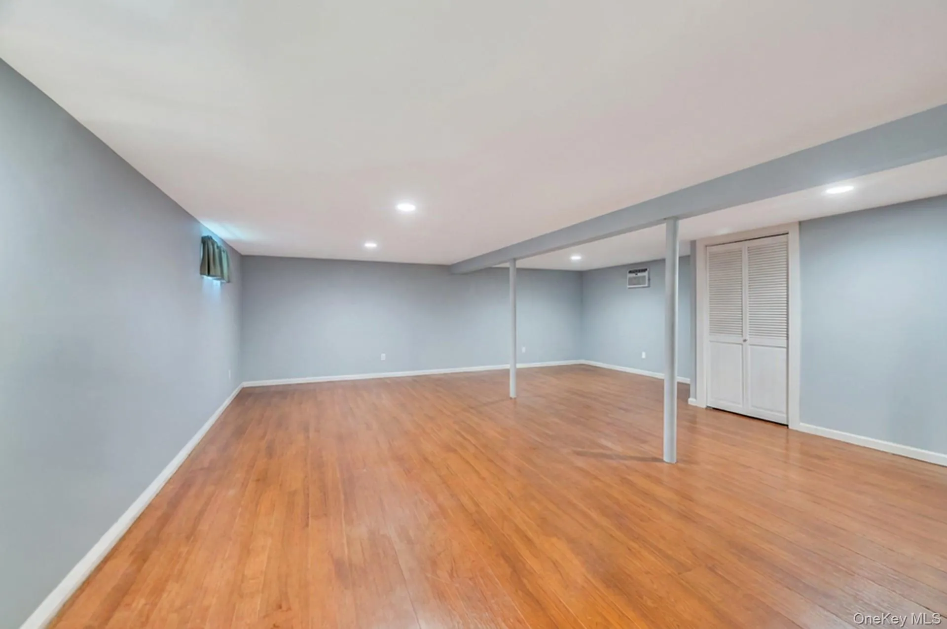 84 Oneida Avenue, Brookhaven, NY, 3 Bedrooms Bedrooms, 6 Rooms Rooms,2 BathroomsBathrooms,Residential,For Rent,Oneida,0,990332 84 Oneida Avenue, Brookhaven, NY, 3 Bedrooms Bedrooms, 6 Rooms Rooms,2 BathroomsBathrooms,Residential,For Rent,Oneida,0,990332