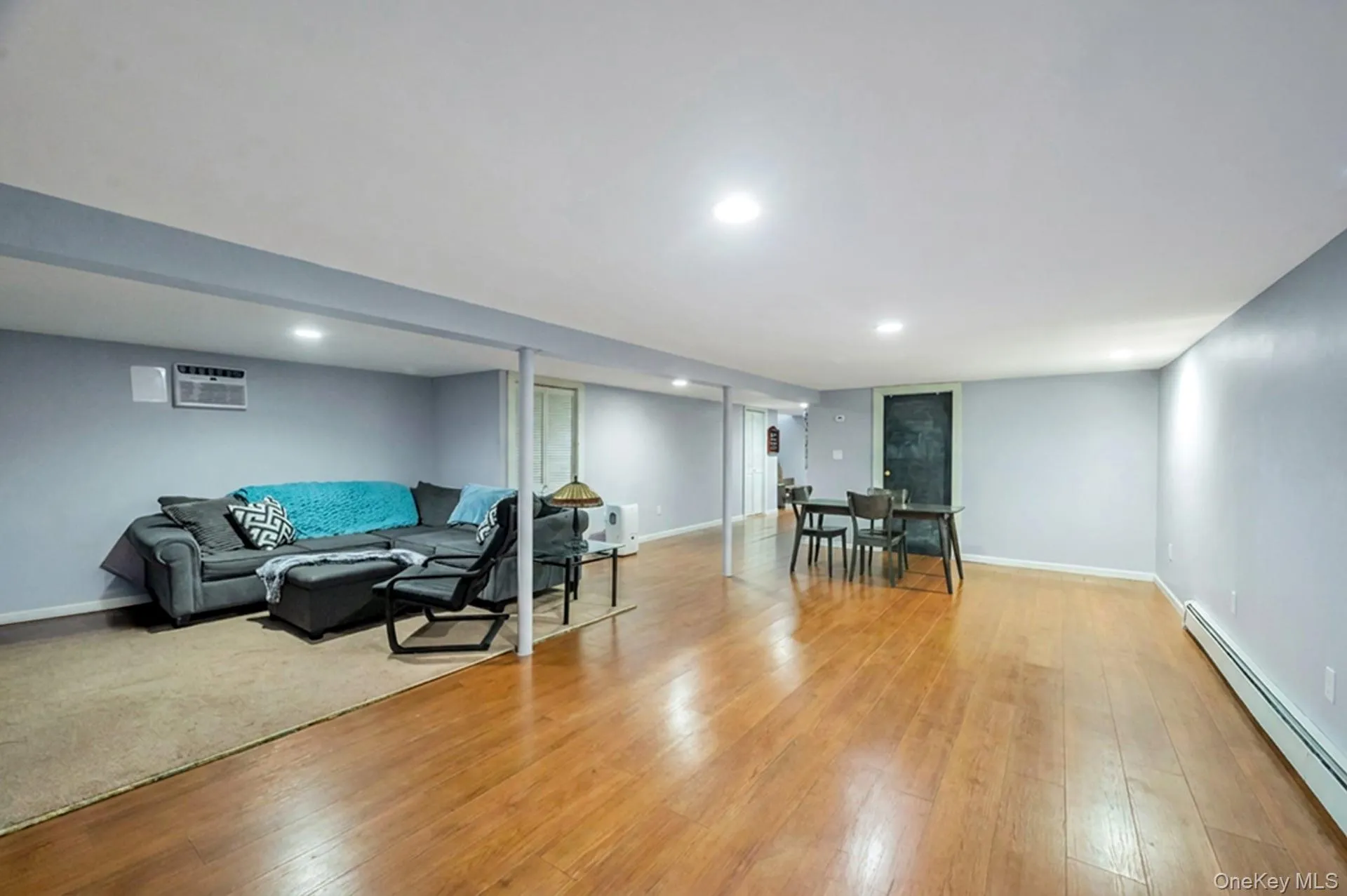 84 Oneida Avenue, Brookhaven, NY, 3 Bedrooms Bedrooms, 6 Rooms Rooms,2 BathroomsBathrooms,Residential,For Rent,Oneida,0,990332 84 Oneida Avenue, Brookhaven, NY, 3 Bedrooms Bedrooms, 6 Rooms Rooms,2 BathroomsBathrooms,Residential,For Rent,Oneida,0,990332