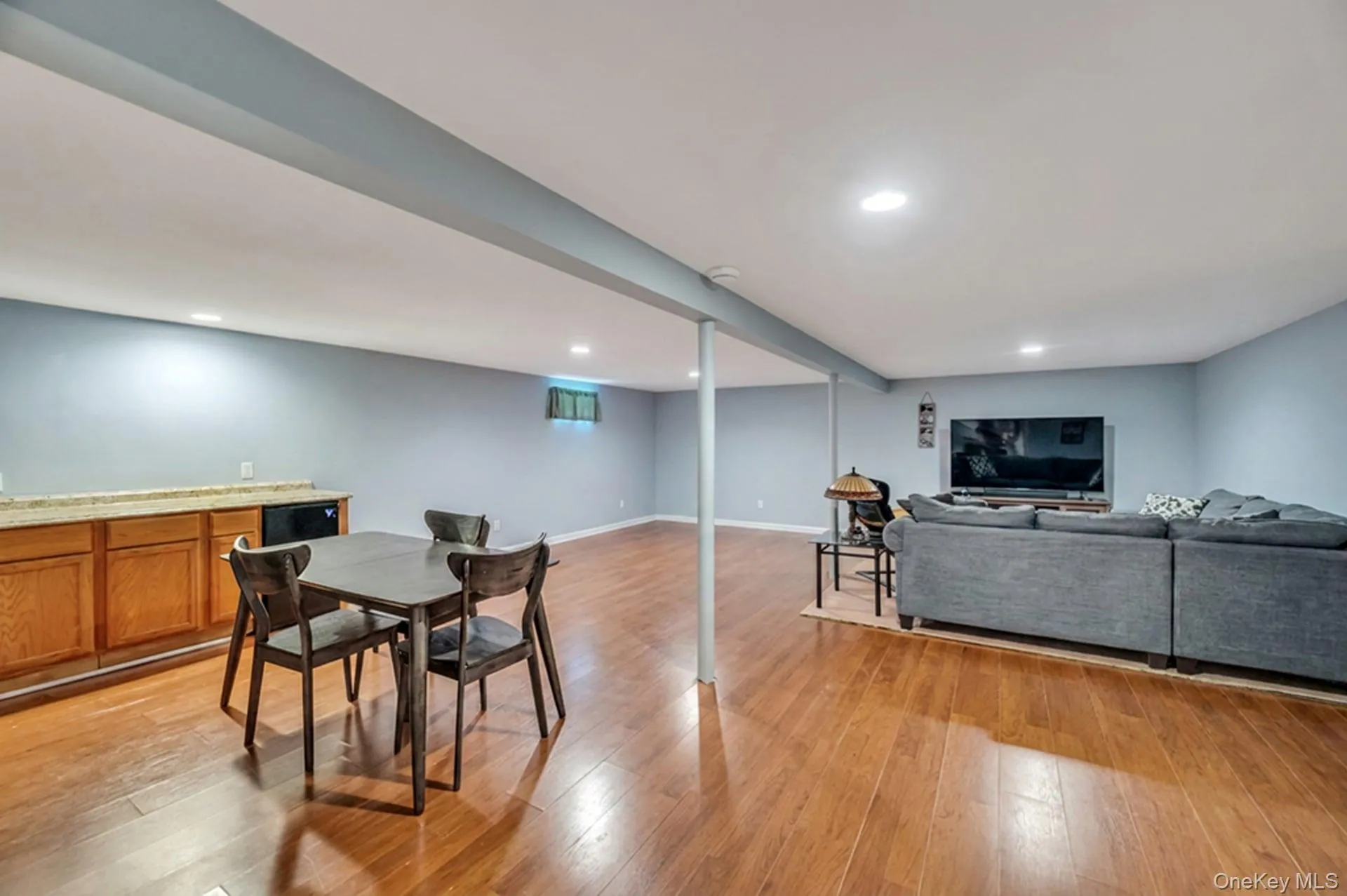 84 Oneida Avenue, Brookhaven, NY, 3 Bedrooms Bedrooms, 6 Rooms Rooms,2 BathroomsBathrooms,Residential,For Rent,Oneida,0,990332 84 Oneida Avenue, Brookhaven, NY, 3 Bedrooms Bedrooms, 6 Rooms Rooms,2 BathroomsBathrooms,Residential,For Rent,Oneida,0,990332
