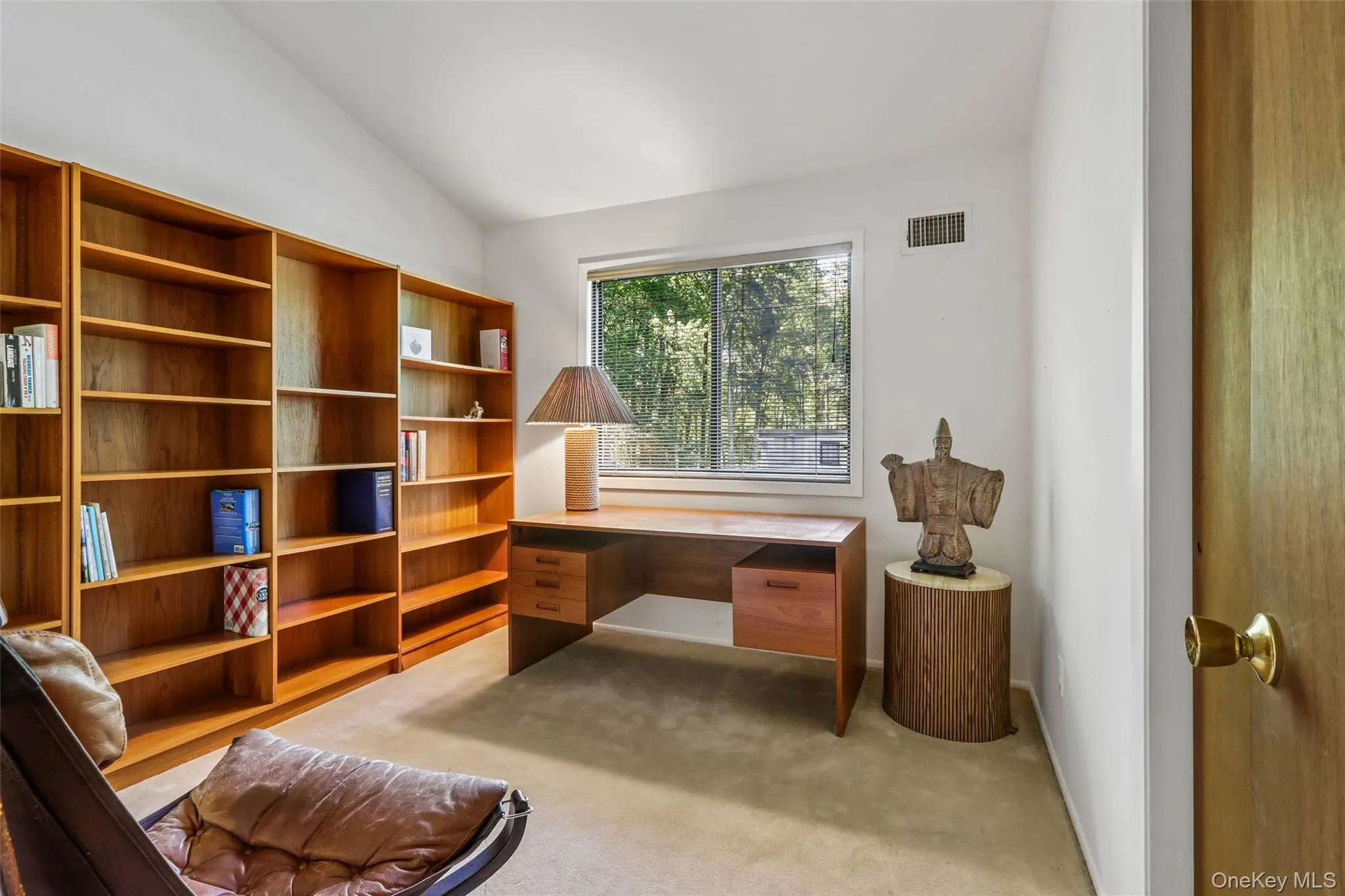 19 Rolling Way, Clarkstown, NY, 4 Bedrooms Bedrooms, 9 Rooms Rooms,2 BathroomsBathrooms,Residential,For Rent,Rolling,0,990335 19 Rolling Way, Clarkstown, NY, 4 Bedrooms Bedrooms, 9 Rooms Rooms,2 BathroomsBathrooms,Residential,For Rent,Rolling,0,990335