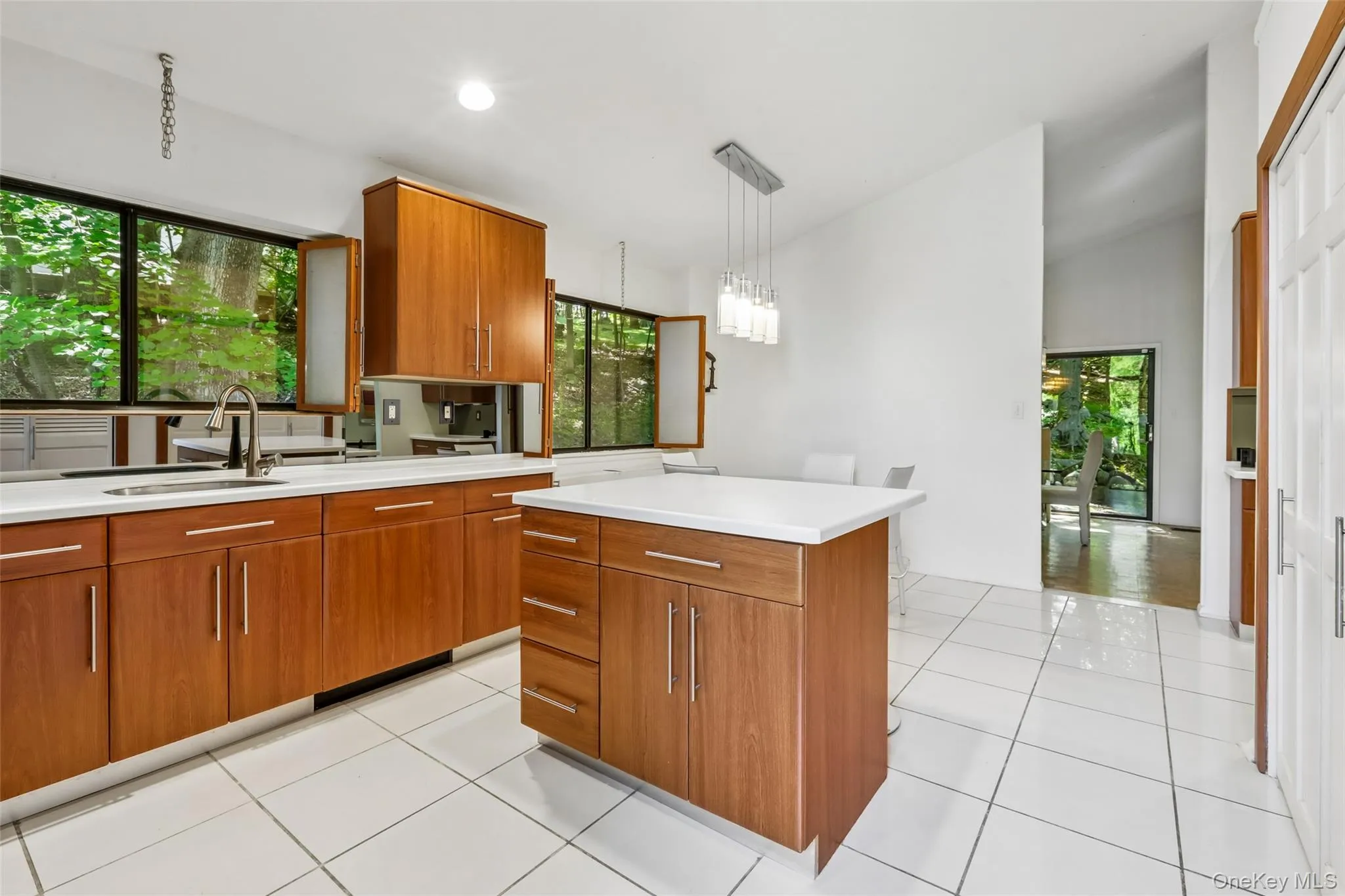 19 Rolling Way, Clarkstown, NY, 4 Bedrooms Bedrooms, 9 Rooms Rooms,2 BathroomsBathrooms,Residential,For Rent,Rolling,0,990335 19 Rolling Way, Clarkstown, NY, 4 Bedrooms Bedrooms, 9 Rooms Rooms,2 BathroomsBathrooms,Residential,For Rent,Rolling,0,990335