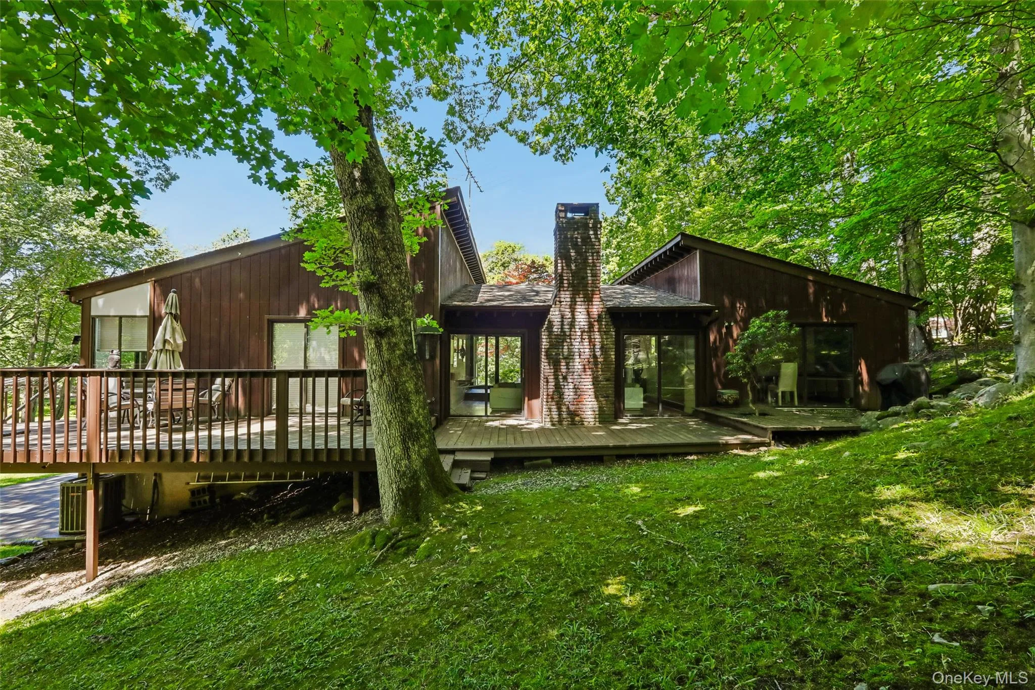 19 Rolling Way, Clarkstown, NY, 4 Bedrooms Bedrooms, 9 Rooms Rooms,2 BathroomsBathrooms,Residential,For Rent,Rolling,0,990335 19 Rolling Way, Clarkstown, NY, 4 Bedrooms Bedrooms, 9 Rooms Rooms,2 BathroomsBathrooms,Residential,For Rent,Rolling,0,990335