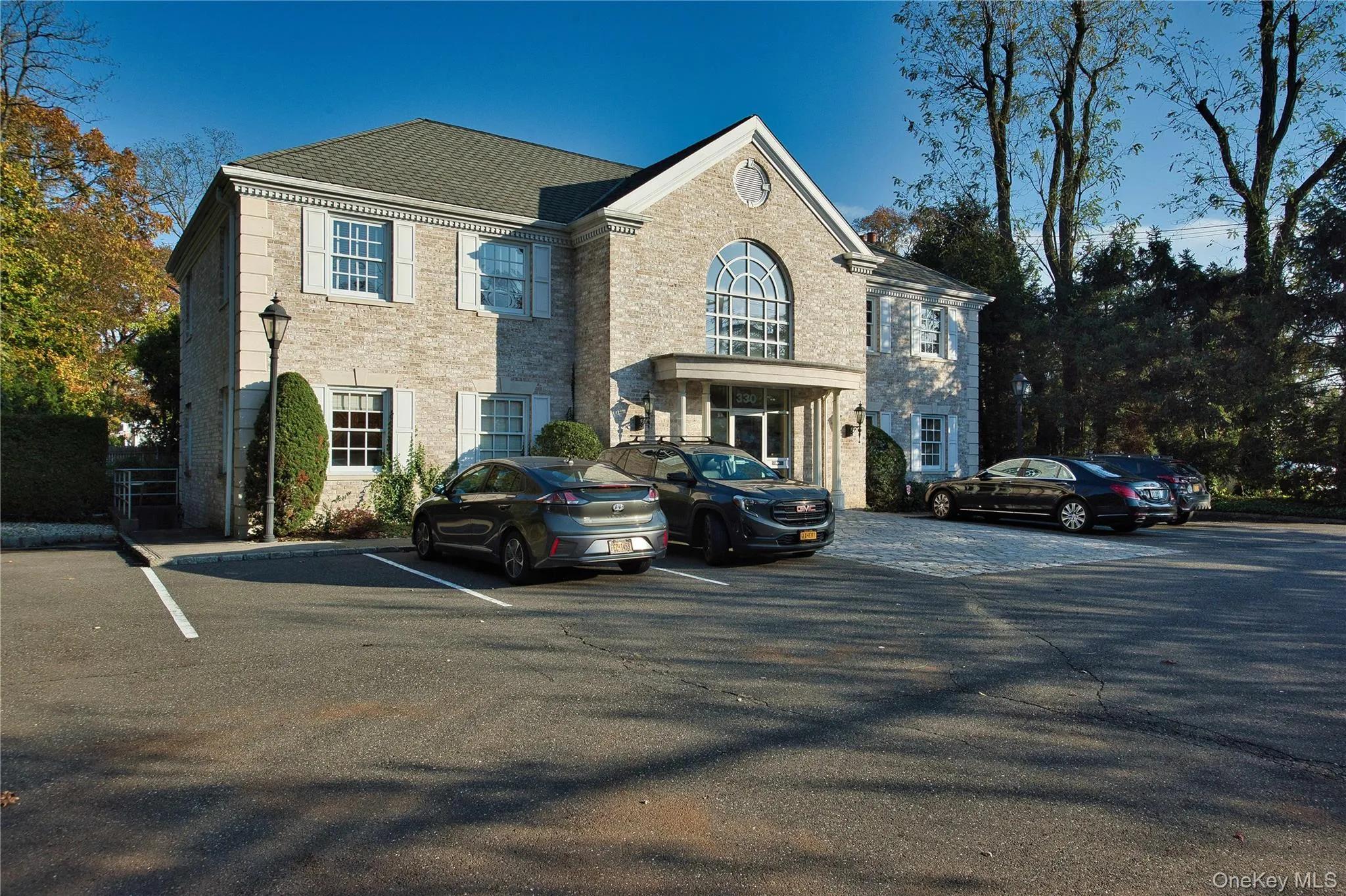 330 Willis Avenue, North Hempstead, NY, ,Commercial Lease,For Rent,Willis,0,990352 330 Willis Avenue, North Hempstead, NY, ,Commercial Lease,For Rent,Willis,0,990352