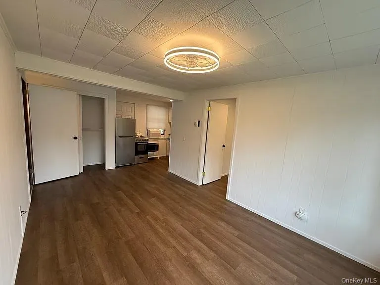 34 Little Neck Road, Huntington, NY, 1 Bedroom Bedrooms, 3 Rooms Rooms,1 BathroomBathrooms,Residential Lease,For Rent,Little Neck,0,990380 34 Little Neck Road, Huntington, NY, 1 Bedroom Bedrooms, 3 Rooms Rooms,1 BathroomBathrooms,Residential Lease,For Rent,Little Neck,0,990380