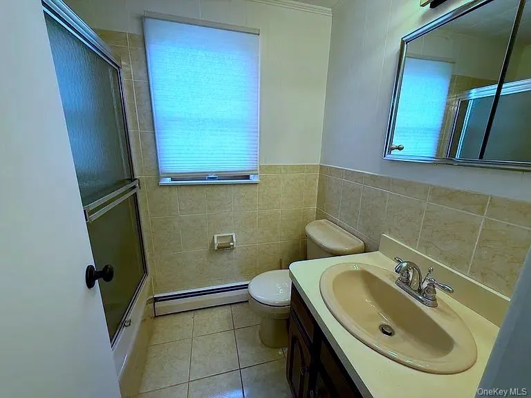 34 Little Neck Road, Huntington, NY, 1 Bedroom Bedrooms, 3 Rooms Rooms,1 BathroomBathrooms,Residential Lease,For Rent,Little Neck,0,990380 34 Little Neck Road, Huntington, NY, 1 Bedroom Bedrooms, 3 Rooms Rooms,1 BathroomBathrooms,Residential Lease,For Rent,Little Neck,0,990380
