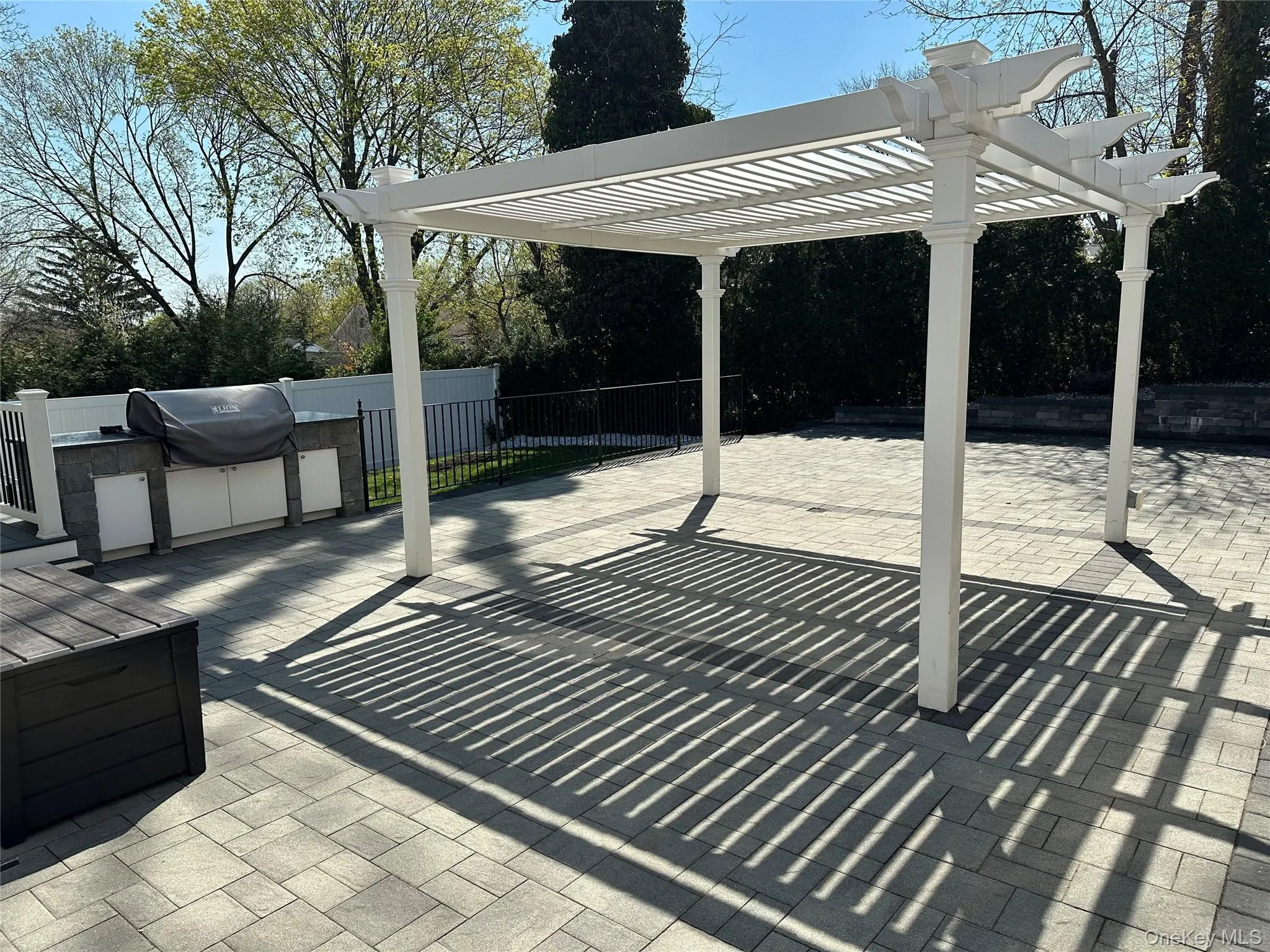 17 Prospect Street, Oyster Bay, NY, 4 Bedrooms Bedrooms, 7 Rooms Rooms,3 BathroomsBathrooms,Residential Lease,For Rent,Prospect,0,990394 17 Prospect Street, Oyster Bay, NY, 4 Bedrooms Bedrooms, 7 Rooms Rooms,3 BathroomsBathrooms,Residential Lease,For Rent,Prospect,0,990394