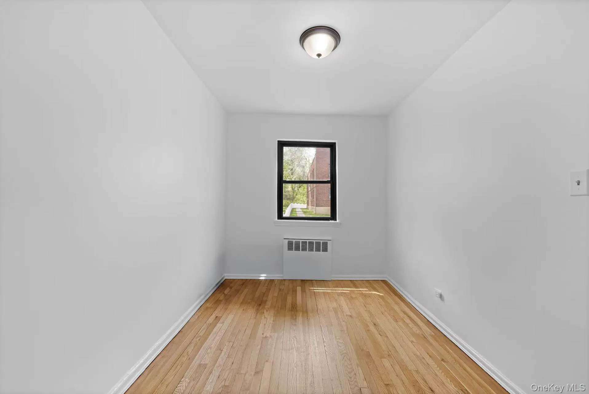 7632 Springfield Boulevard, New York, NY, 2 Bedrooms Bedrooms, 5 Rooms Rooms,1 BathroomBathrooms,Residential,For Rent,Springfield,0,990401 7632 Springfield Boulevard, New York, NY, 2 Bedrooms Bedrooms, 5 Rooms Rooms,1 BathroomBathrooms,Residential,For Rent,Springfield,0,990401