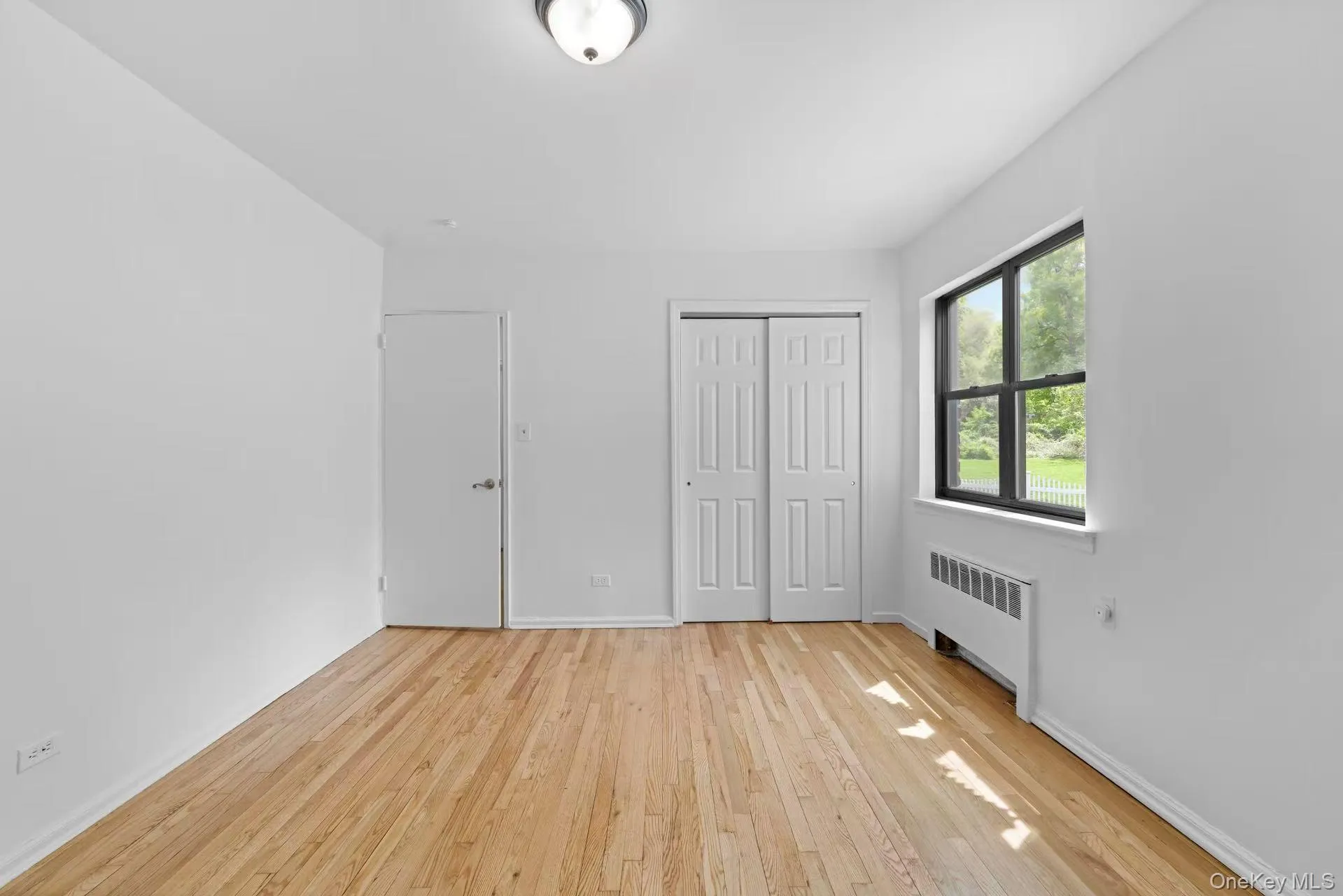 7632 Springfield Boulevard, New York, NY, 2 Bedrooms Bedrooms, 5 Rooms Rooms,1 BathroomBathrooms,Residential,For Rent,Springfield,0,990401 7632 Springfield Boulevard, New York, NY, 2 Bedrooms Bedrooms, 5 Rooms Rooms,1 BathroomBathrooms,Residential,For Rent,Springfield,0,990401