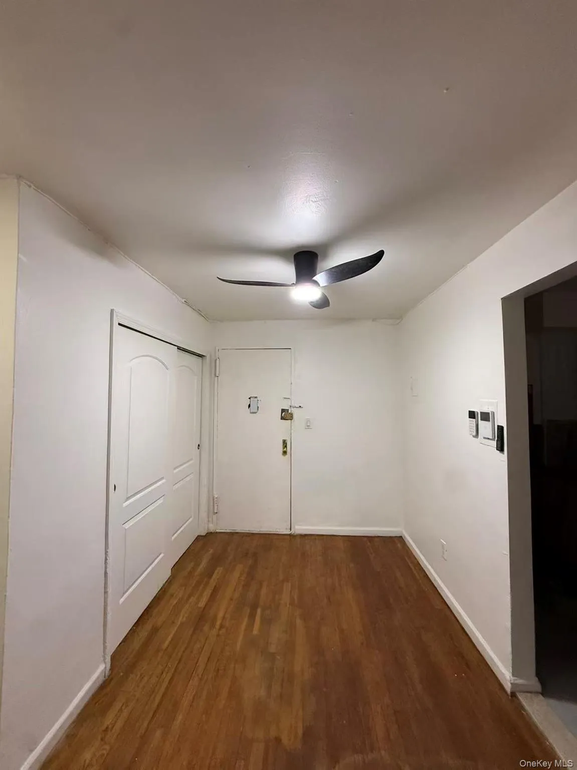 86-16 60 Avenue, New York, NY, 2 Bedrooms Bedrooms, 5 Rooms Rooms,1 BathroomBathrooms,Residential Lease,For Rent,60,0,990439 86-16 60 Avenue, New York, NY, 2 Bedrooms Bedrooms, 5 Rooms Rooms,1 BathroomBathrooms,Residential Lease,For Rent,60,0,990439