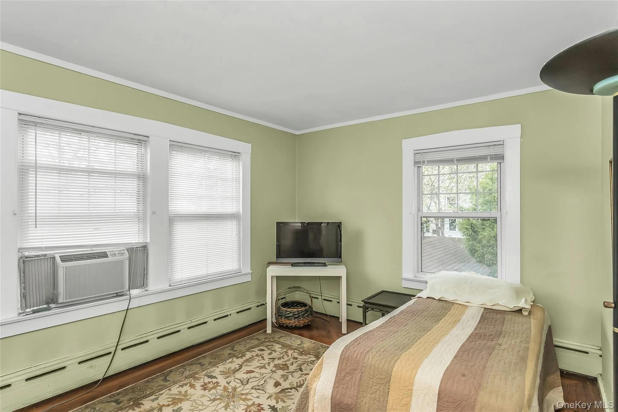 116 82nd Road, New York, NY, 4 Bedrooms Bedrooms, 10 Rooms Rooms,1 BathroomBathrooms,Residential,For Rent,82nd,0,990448 116 82nd Road, New York, NY, 4 Bedrooms Bedrooms, 10 Rooms Rooms,1 BathroomBathrooms,Residential,For Rent,82nd,0,990448