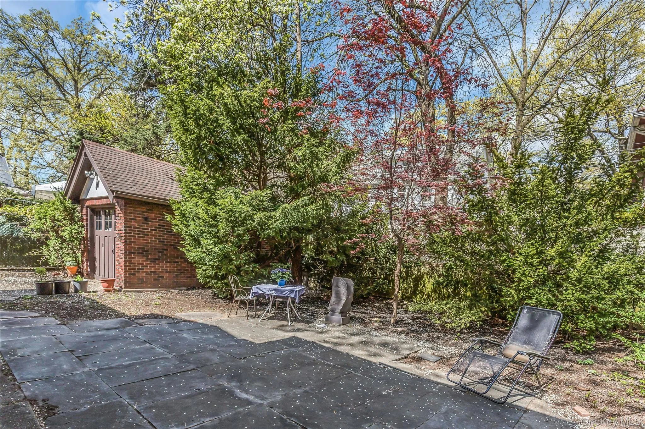 116 82nd Road, New York, NY, 4 Bedrooms Bedrooms, 10 Rooms Rooms,1 BathroomBathrooms,Residential,For Rent,82nd,0,990448 116 82nd Road, New York, NY, 4 Bedrooms Bedrooms, 10 Rooms Rooms,1 BathroomBathrooms,Residential,For Rent,82nd,0,990448