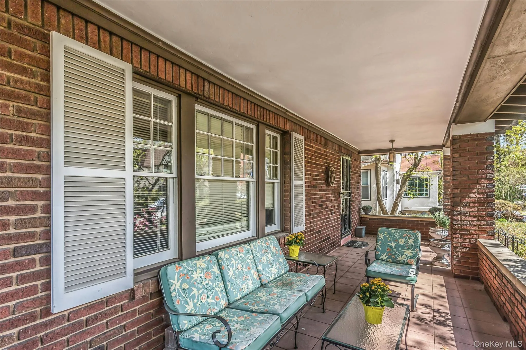 116 82nd Road, New York, NY, 4 Bedrooms Bedrooms, 10 Rooms Rooms,1 BathroomBathrooms,Residential,For Rent,82nd,0,990448 116 82nd Road, New York, NY, 4 Bedrooms Bedrooms, 10 Rooms Rooms,1 BathroomBathrooms,Residential,For Rent,82nd,0,990448