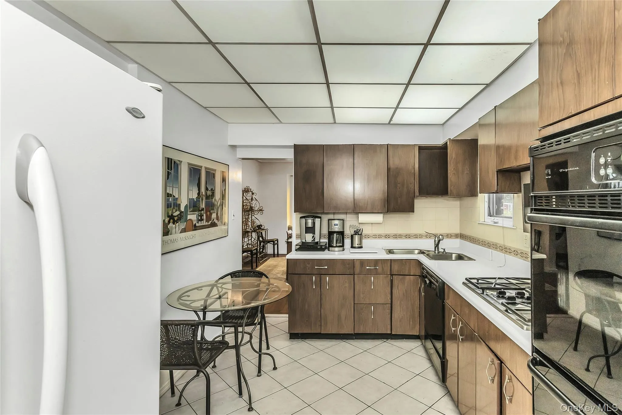 116 82nd Road, New York, NY, 4 Bedrooms Bedrooms, 10 Rooms Rooms,1 BathroomBathrooms,Residential,For Rent,82nd,0,990448 116 82nd Road, New York, NY, 4 Bedrooms Bedrooms, 10 Rooms Rooms,1 BathroomBathrooms,Residential,For Rent,82nd,0,990448
