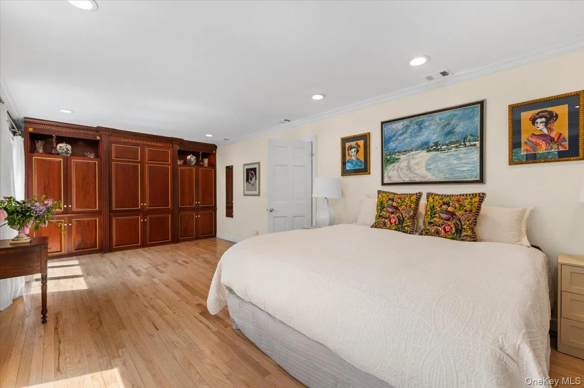 5 Fox Lane, Oyster Bay, NY, 4 Bedrooms Bedrooms, 9 Rooms Rooms,3 BathroomsBathrooms,Residential,For Rent,Fox,0,990449 5 Fox Lane, Oyster Bay, NY, 4 Bedrooms Bedrooms, 9 Rooms Rooms,3 BathroomsBathrooms,Residential,For Rent,Fox,0,990449