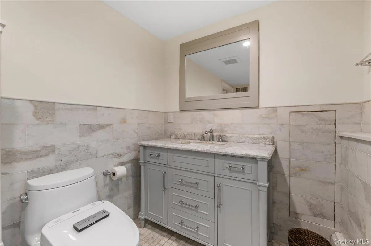 5 Fox Lane, Oyster Bay, NY, 4 Bedrooms Bedrooms, 9 Rooms Rooms,3 BathroomsBathrooms,Residential,For Rent,Fox,0,990449 5 Fox Lane, Oyster Bay, NY, 4 Bedrooms Bedrooms, 9 Rooms Rooms,3 BathroomsBathrooms,Residential,For Rent,Fox,0,990449