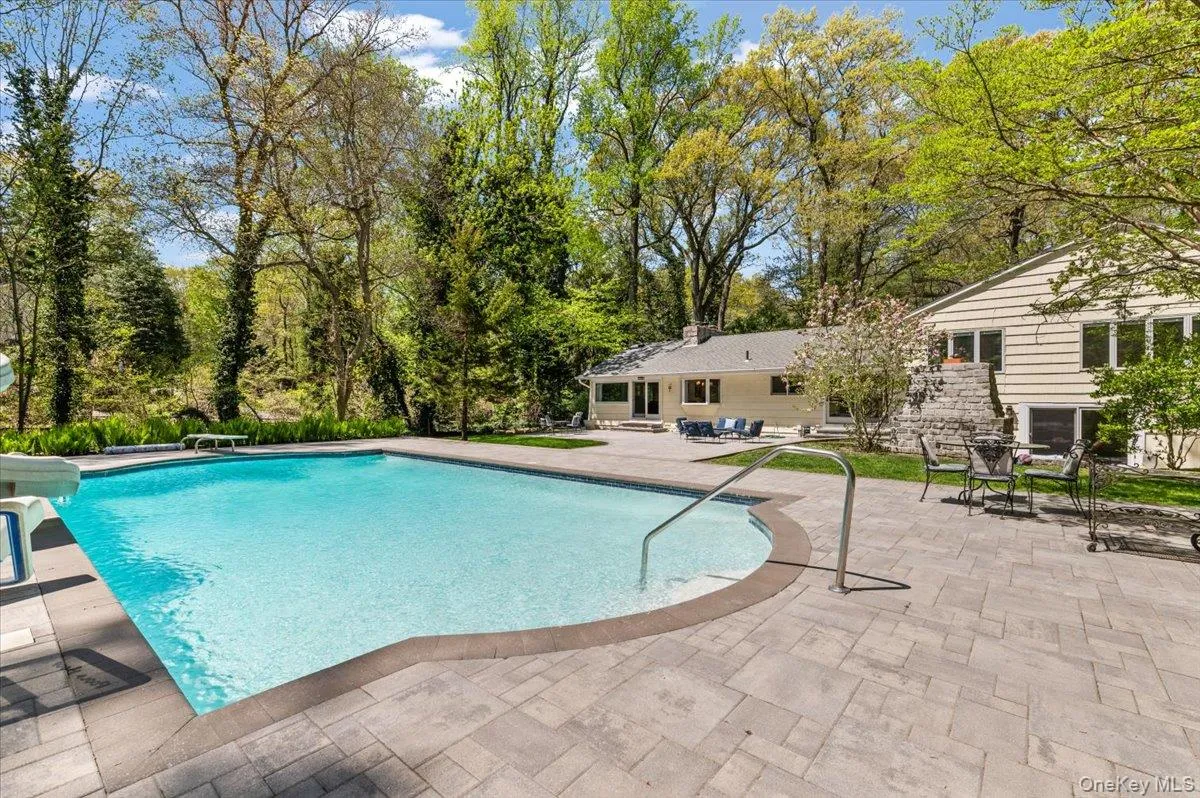 5 Fox Lane, Oyster Bay, NY, 4 Bedrooms Bedrooms, 9 Rooms Rooms,3 BathroomsBathrooms,Residential,For Rent,Fox,0,990449 5 Fox Lane, Oyster Bay, NY, 4 Bedrooms Bedrooms, 9 Rooms Rooms,3 BathroomsBathrooms,Residential,For Rent,Fox,0,990449