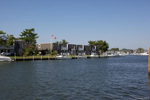 44 Mainsail Drive, Brookhaven, NY, 1 Bedroom Bedrooms, 4 Rooms Rooms,1 BathroomBathrooms,Residential Lease,For Rent,Mainsail,0,990451 44 Mainsail Drive, Brookhaven, NY, 1 Bedroom Bedrooms, 4 Rooms Rooms,1 BathroomBathrooms,Residential Lease,For Rent,Mainsail,0,990451