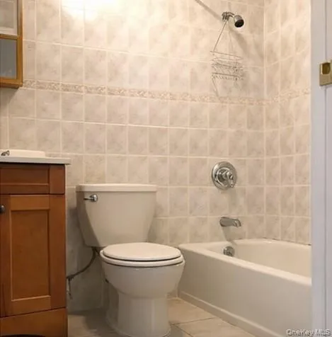 584 Lafayette Avenue, New York, NY, 2 Bedrooms Bedrooms, 2 Rooms Rooms,1 BathroomBathrooms,Residential Lease,For Rent,Lafayette,0,990455 584 Lafayette Avenue, New York, NY, 2 Bedrooms Bedrooms, 2 Rooms Rooms,1 BathroomBathrooms,Residential Lease,For Rent,Lafayette,0,990455