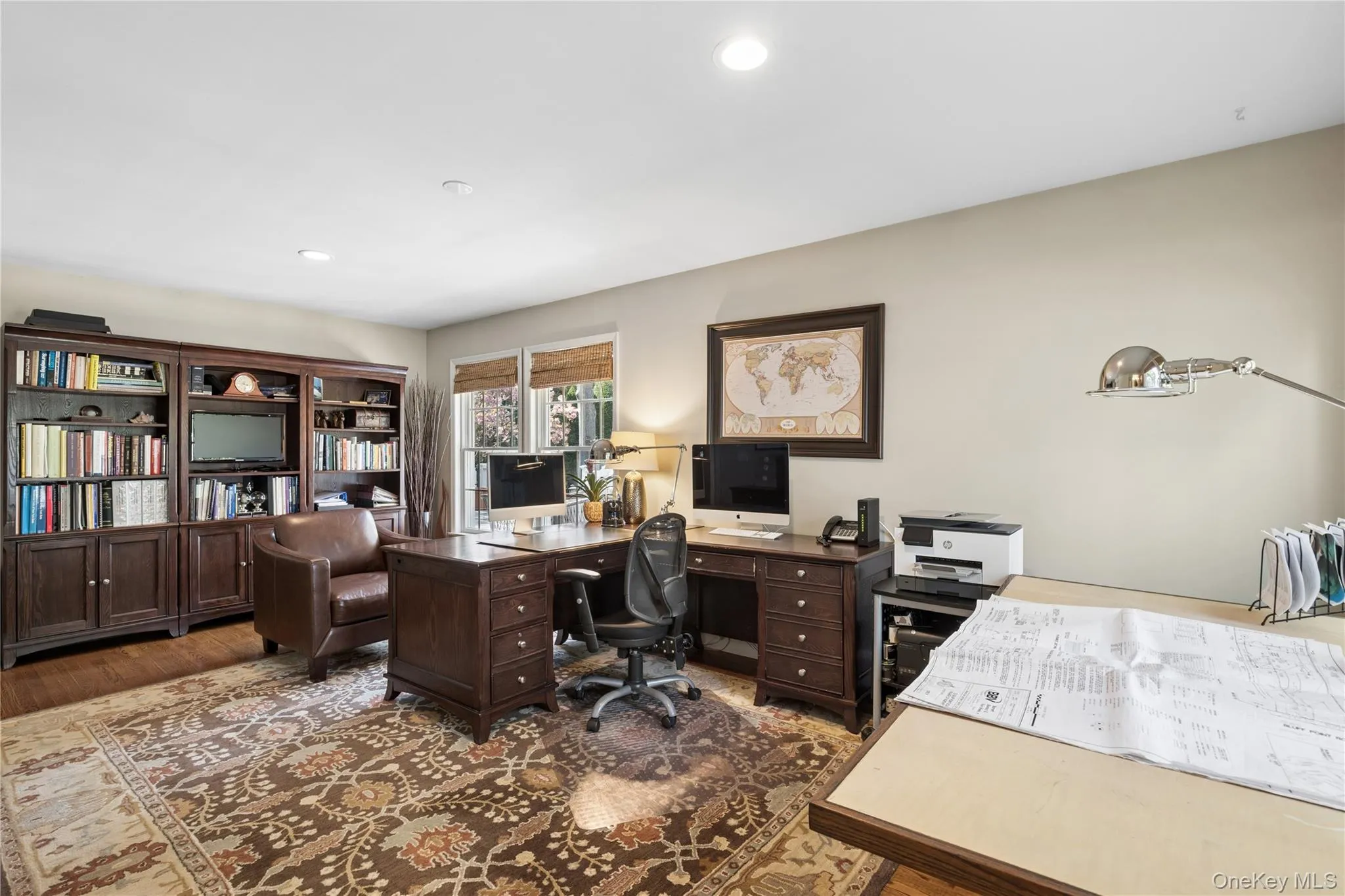 Main floor primary-Office/5th Bedroom-full bath and hardwood flooring Main floor primary-Office/5th Bedroom-full bath and hardwood flooring