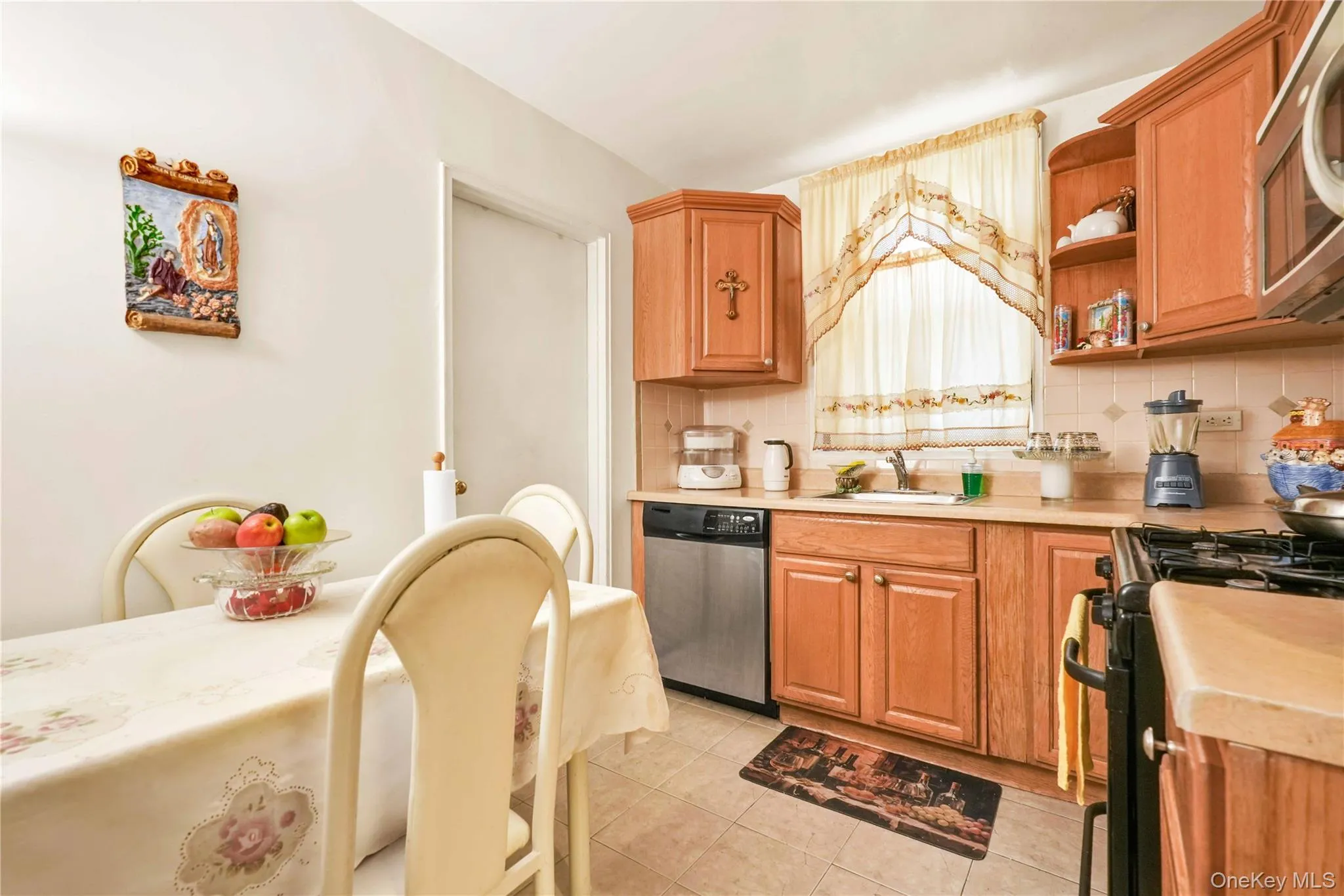 1200 53rd Street, New York, NY, 2 Bedrooms Bedrooms, 5 Rooms Rooms,1 BathroomBathrooms,Residential,For Rent,53rd,0,990475 1200 53rd Street, New York, NY, 2 Bedrooms Bedrooms, 5 Rooms Rooms,1 BathroomBathrooms,Residential,For Rent,53rd,0,990475