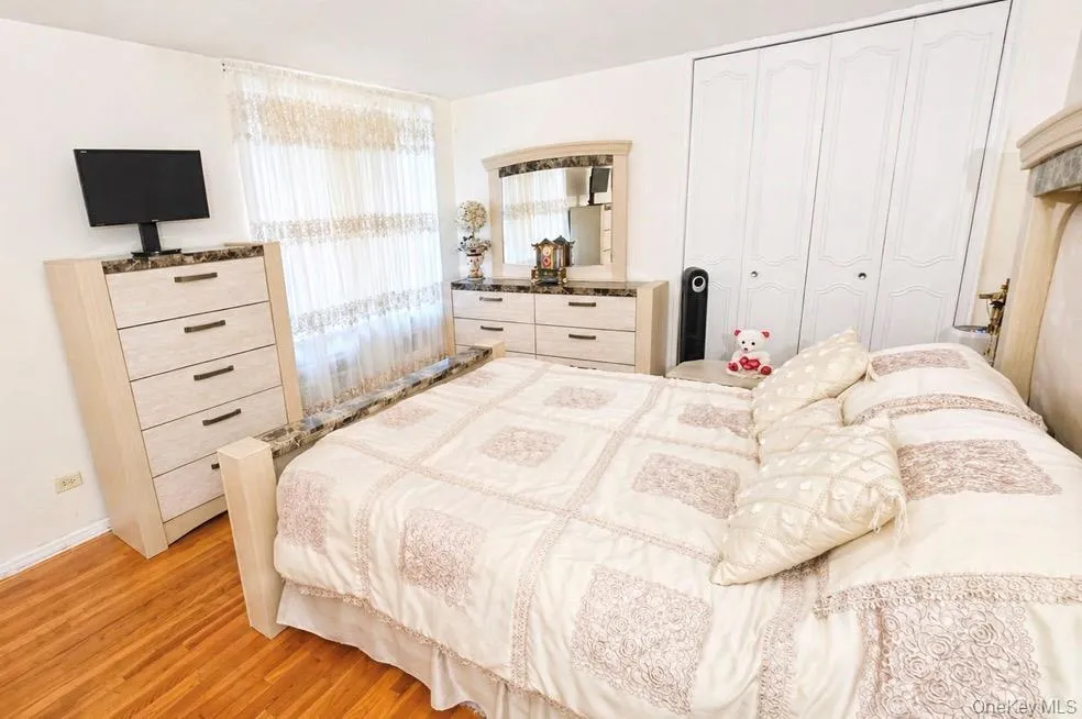 1200 53rd Street, New York, NY, 2 Bedrooms Bedrooms, 5 Rooms Rooms,1 BathroomBathrooms,Residential,For Rent,53rd,0,990475 1200 53rd Street, New York, NY, 2 Bedrooms Bedrooms, 5 Rooms Rooms,1 BathroomBathrooms,Residential,For Rent,53rd,0,990475