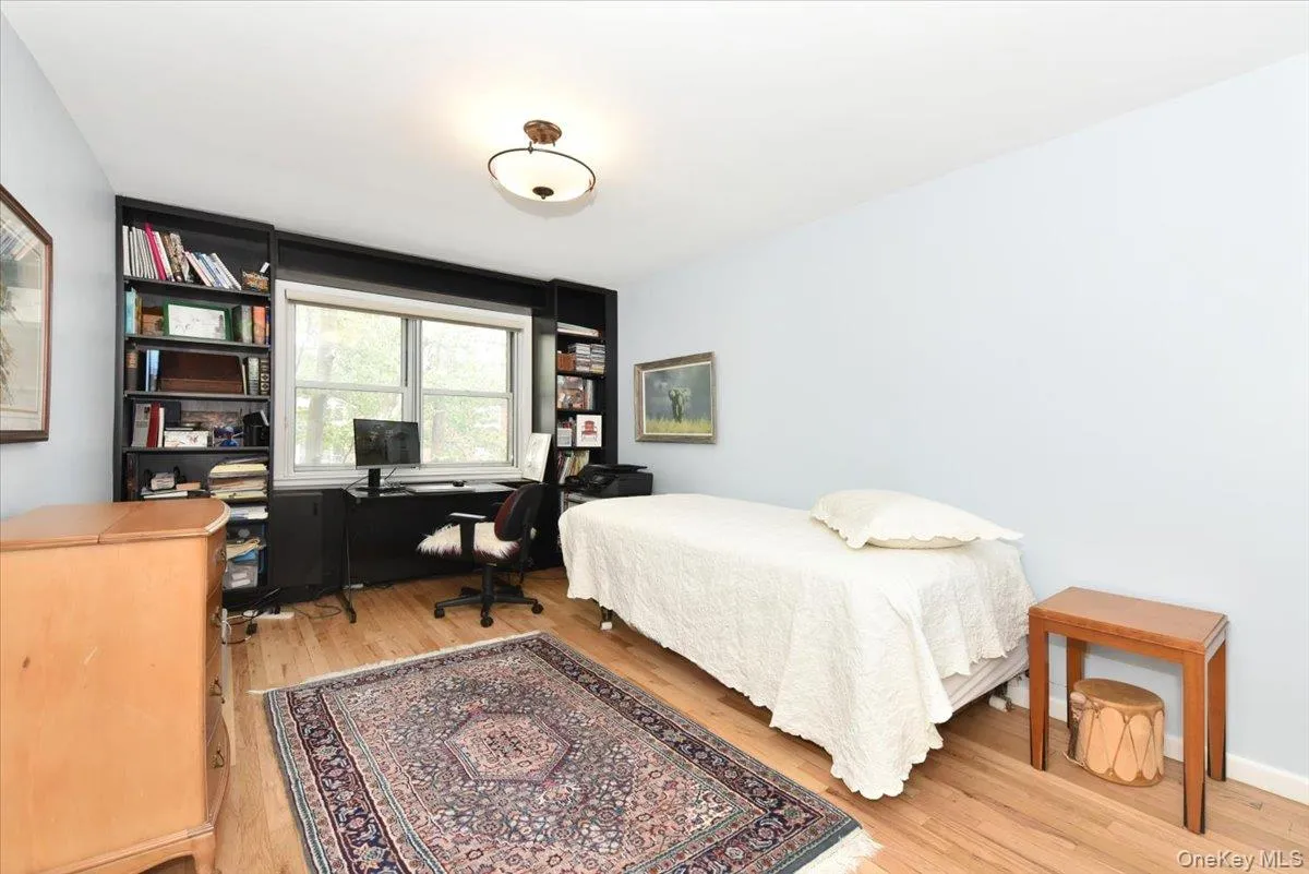 2nd Bedroom 2nd Bedroom