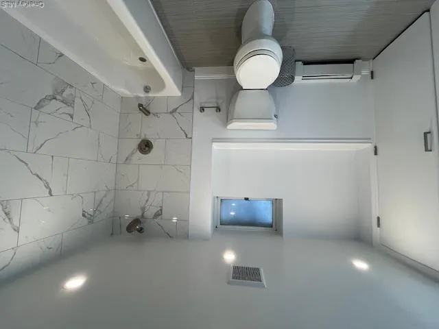 21 Herbert Avenue, North Hempstead, NY, 3 Bedrooms Bedrooms, 7 Rooms Rooms,2 BathroomsBathrooms,Residential Lease,For Rent,Herbert,0,990485 21 Herbert Avenue, North Hempstead, NY, 3 Bedrooms Bedrooms, 7 Rooms Rooms,2 BathroomsBathrooms,Residential Lease,For Rent,Herbert,0,990485