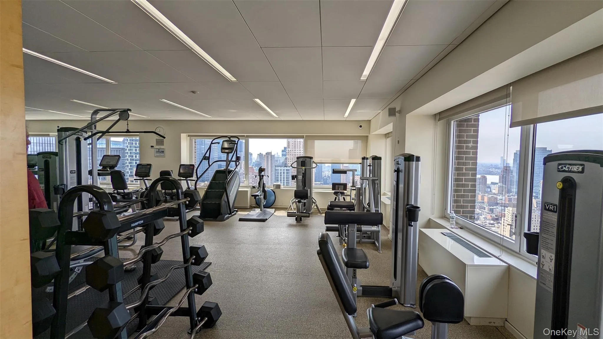 322 W 57 Street, New York, NY, 2 Rooms Rooms,1 BathroomBathrooms,Residential Lease,For Rent,W 57,0,990491 322 W 57 Street, New York, NY, 2 Rooms Rooms,1 BathroomBathrooms,Residential Lease,For Rent,W 57,0,990491