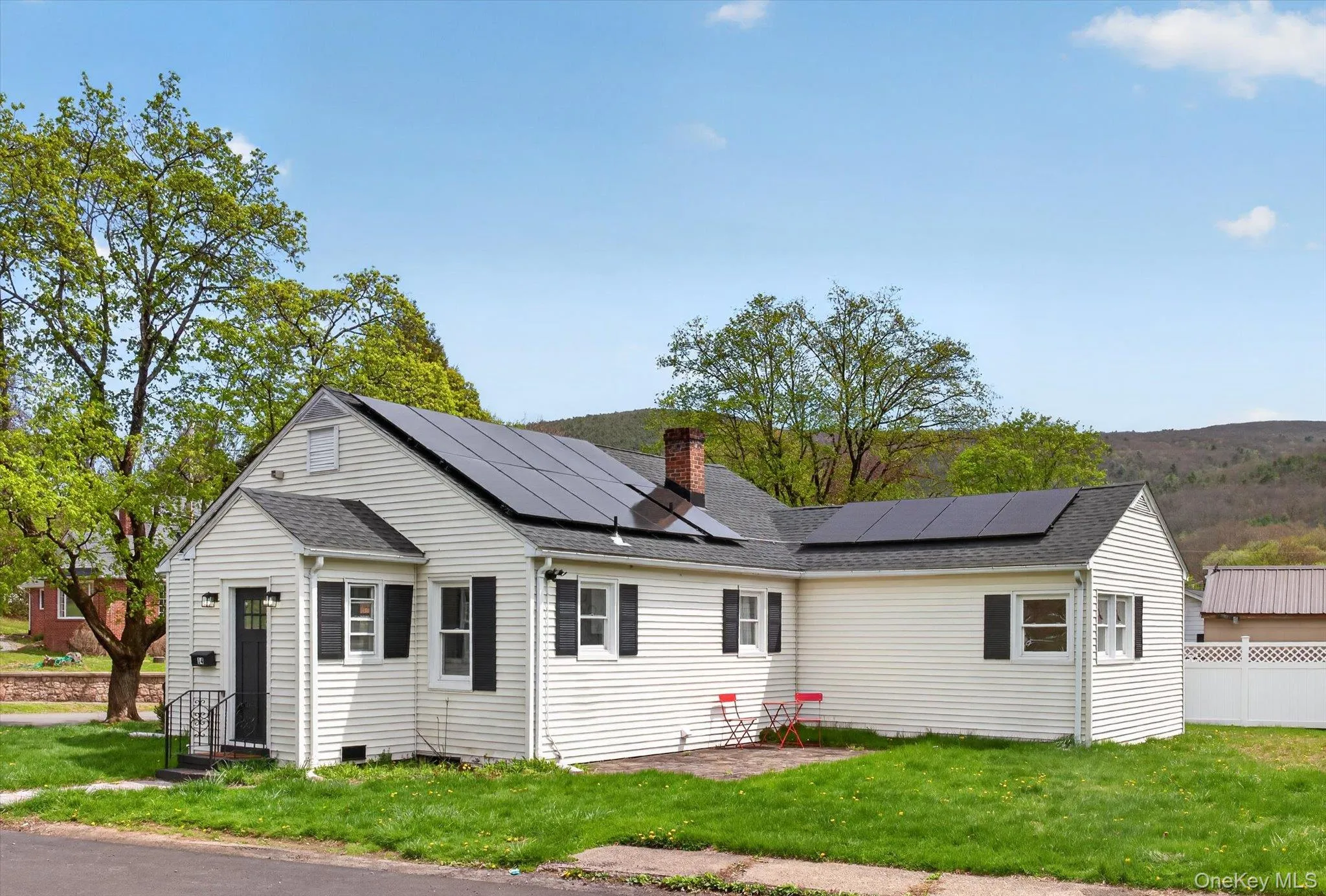 14 Roslyn Street, Wawarsing, NY, 3 Bedrooms Bedrooms, 7 Rooms Rooms,1 BathroomBathrooms,Residential,For Rent,Roslyn,0,990492 14 Roslyn Street, Wawarsing, NY, 3 Bedrooms Bedrooms, 7 Rooms Rooms,1 BathroomBathrooms,Residential,For Rent,Roslyn,0,990492