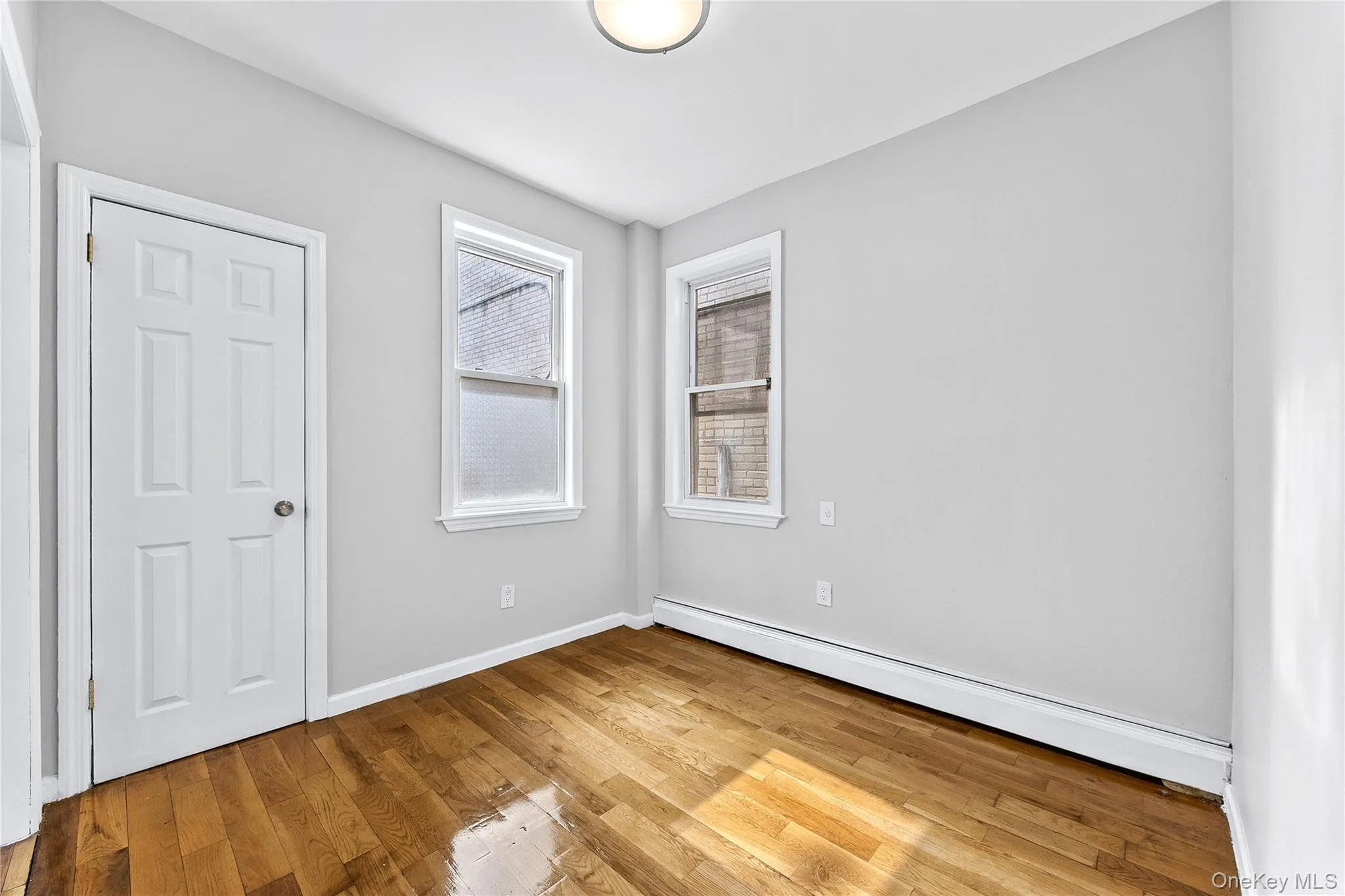 4306 Matilda Avenue, New York, NY, 4 Bedrooms Bedrooms, 8 Rooms Rooms,1 BathroomBathrooms,Residential Lease,For Rent,Matilda,0,990493 4306 Matilda Avenue, New York, NY, 4 Bedrooms Bedrooms, 8 Rooms Rooms,1 BathroomBathrooms,Residential Lease,For Rent,Matilda,0,990493