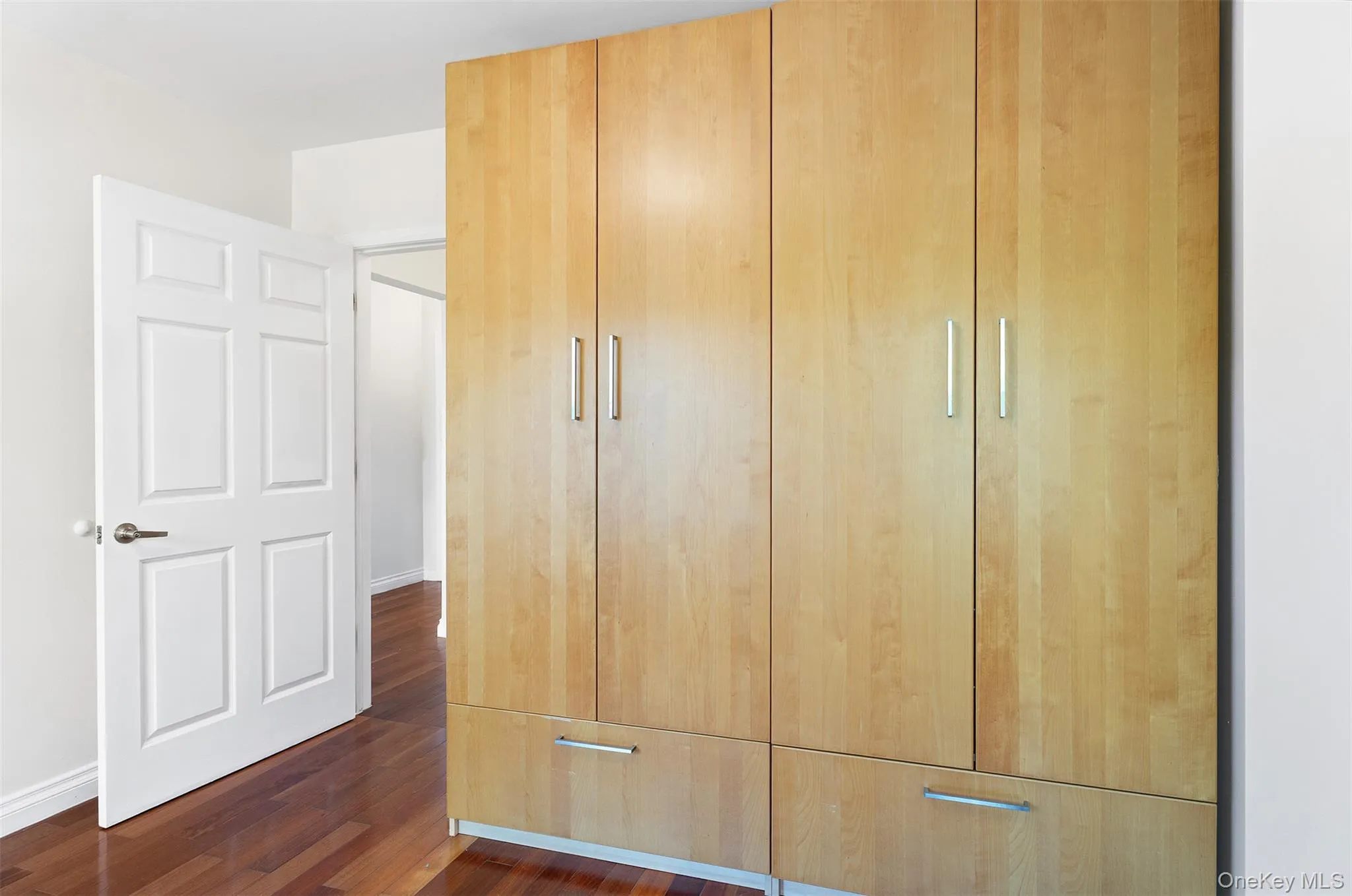 7119 162nd Street, New York, NY, 1 Bedroom Bedrooms, 3 Rooms Rooms,1 BathroomBathrooms,Residential Lease,For Rent,162nd,0,990515 7119 162nd Street, New York, NY, 1 Bedroom Bedrooms, 3 Rooms Rooms,1 BathroomBathrooms,Residential Lease,For Rent,162nd,0,990515