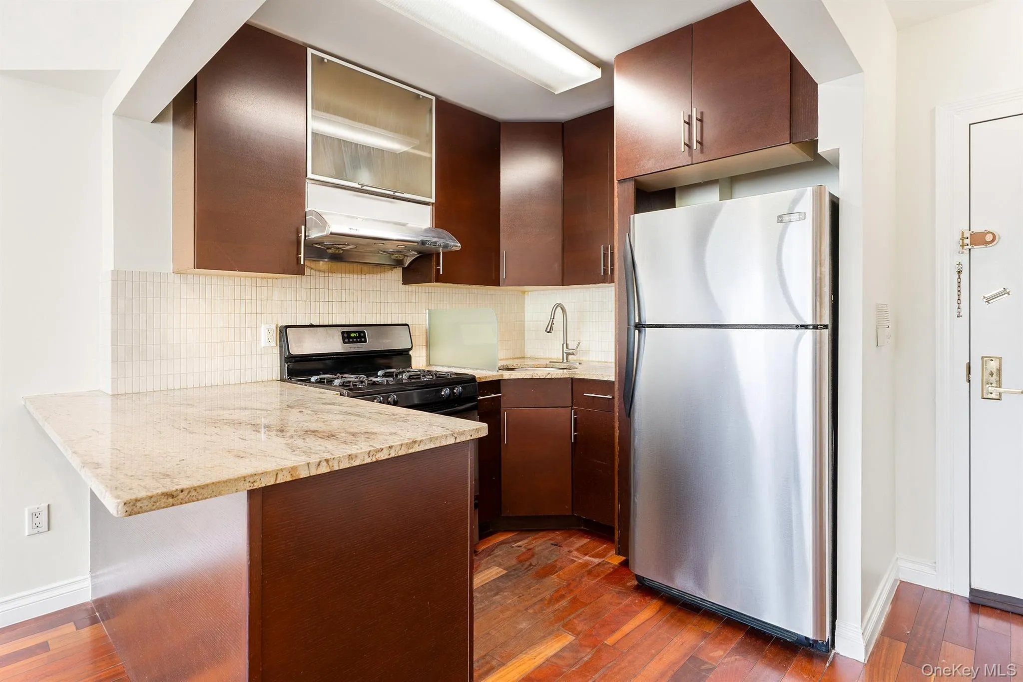 7119 162nd Street, New York, NY, 1 Bedroom Bedrooms, 3 Rooms Rooms,1 BathroomBathrooms,Residential Lease,For Rent,162nd,0,990515 7119 162nd Street, New York, NY, 1 Bedroom Bedrooms, 3 Rooms Rooms,1 BathroomBathrooms,Residential Lease,For Rent,162nd,0,990515