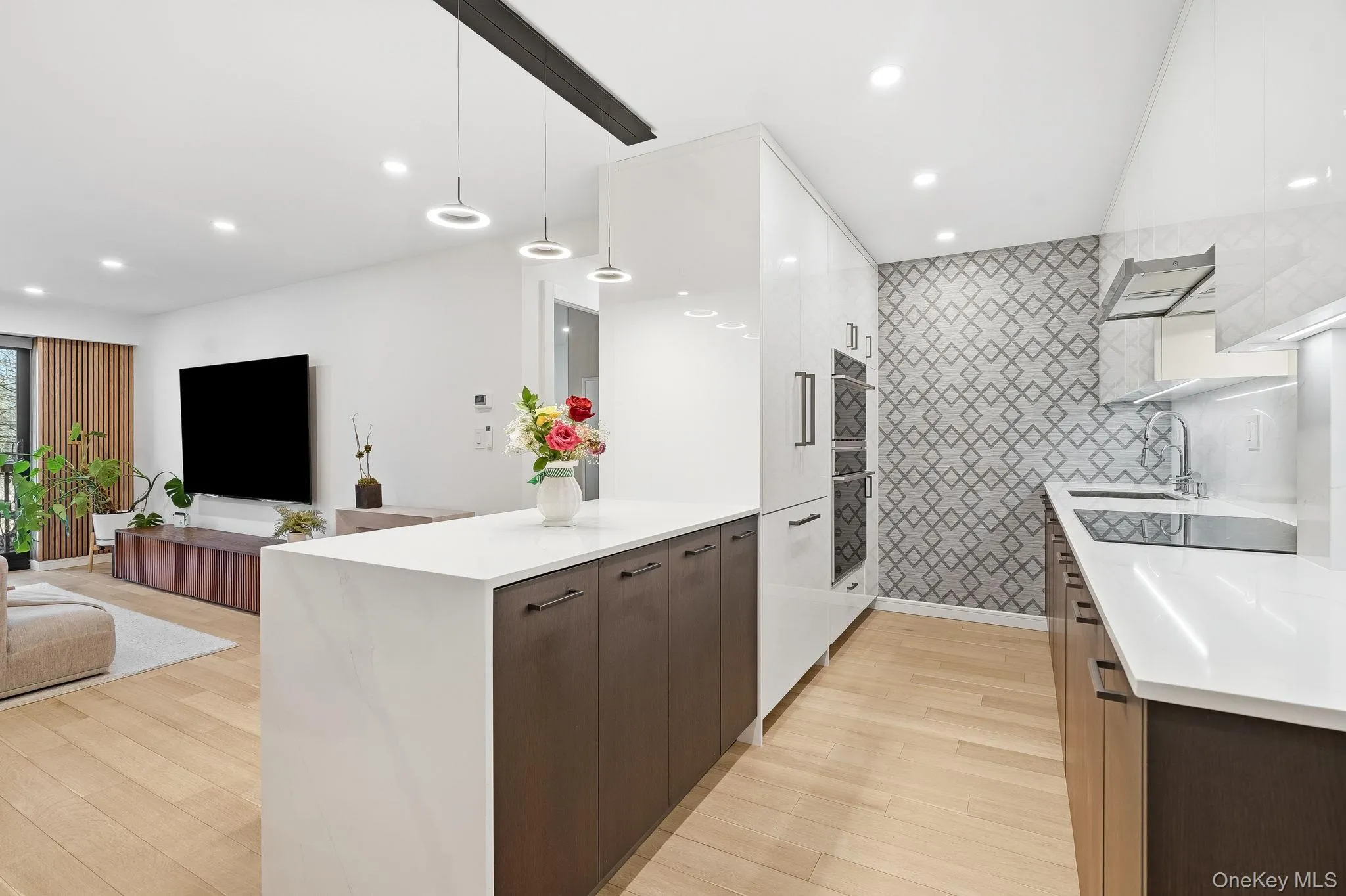 560 Halstead Avenue, Harrison, NY, 1 Bedroom Bedrooms, 3 Rooms Rooms,1 BathroomBathrooms,Residential Lease,For Rent,Halstead,0,990522 560 Halstead Avenue, Harrison, NY, 1 Bedroom Bedrooms, 3 Rooms Rooms,1 BathroomBathrooms,Residential Lease,For Rent,Halstead,0,990522