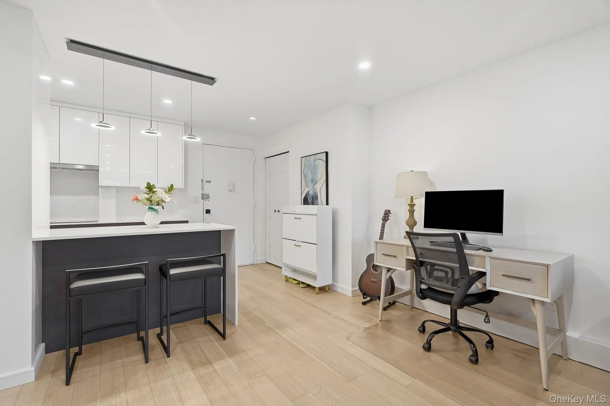 560 Halstead Avenue, Harrison, NY, 1 Bedroom Bedrooms, 3 Rooms Rooms,1 BathroomBathrooms,Residential Lease,For Rent,Halstead,0,990522 560 Halstead Avenue, Harrison, NY, 1 Bedroom Bedrooms, 3 Rooms Rooms,1 BathroomBathrooms,Residential Lease,For Rent,Halstead,0,990522